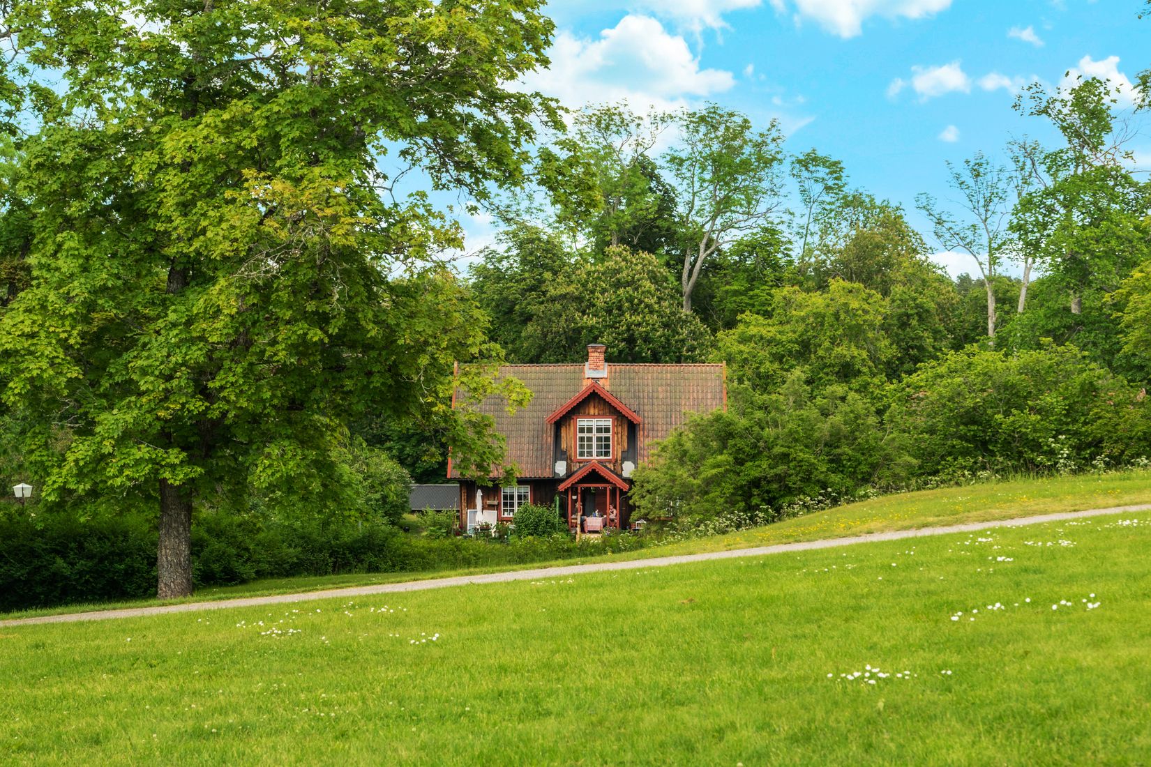 Bostadsrätt, Björkbacksvägen 61, Tyresö Centrum, Tyresö