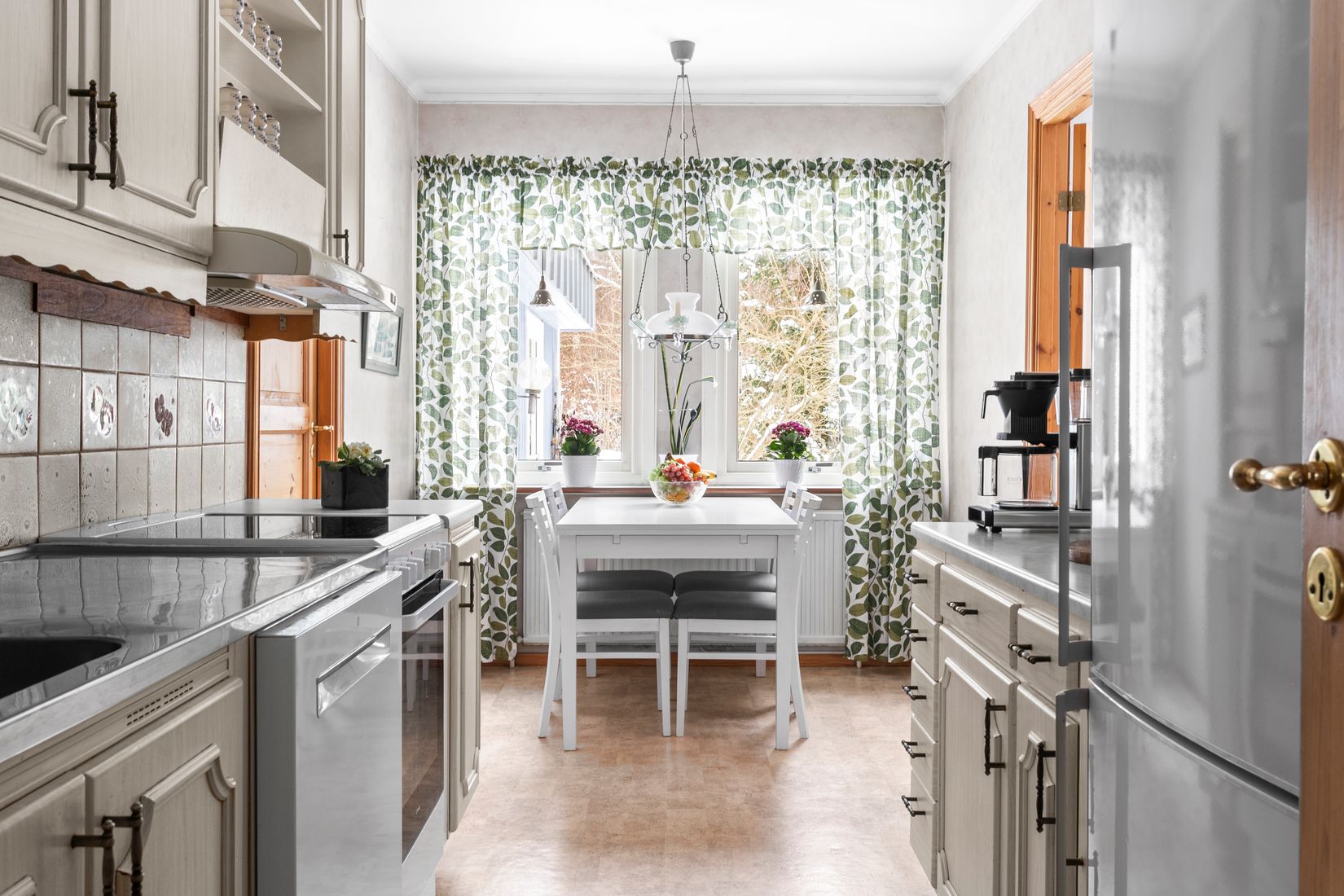 Villa, Granvägen 31, Tvååker, Varberg