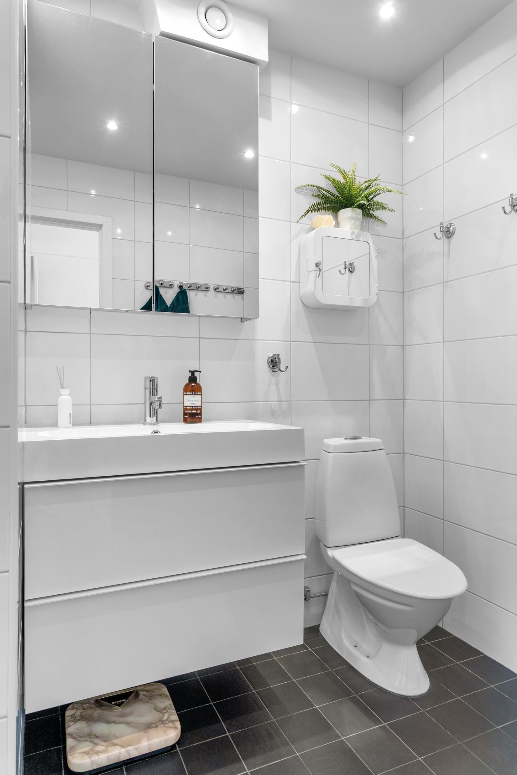 Bostadsrätt, Radhus, Aspvägen 24P, Fågelsången, Sollentuna