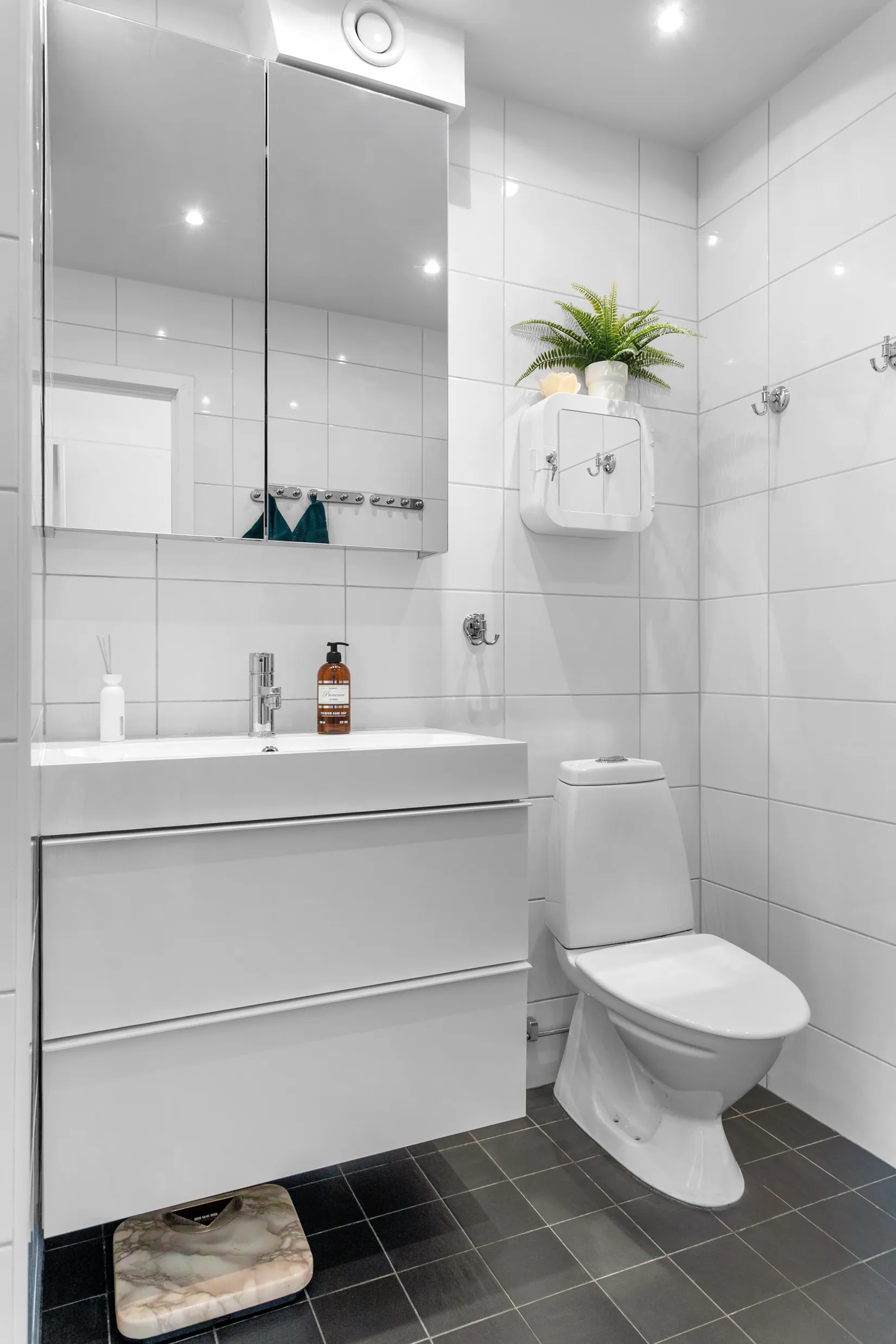 Bostadsrätt, Radhus, Aspvägen 24P, Fågelsången, Sollentuna