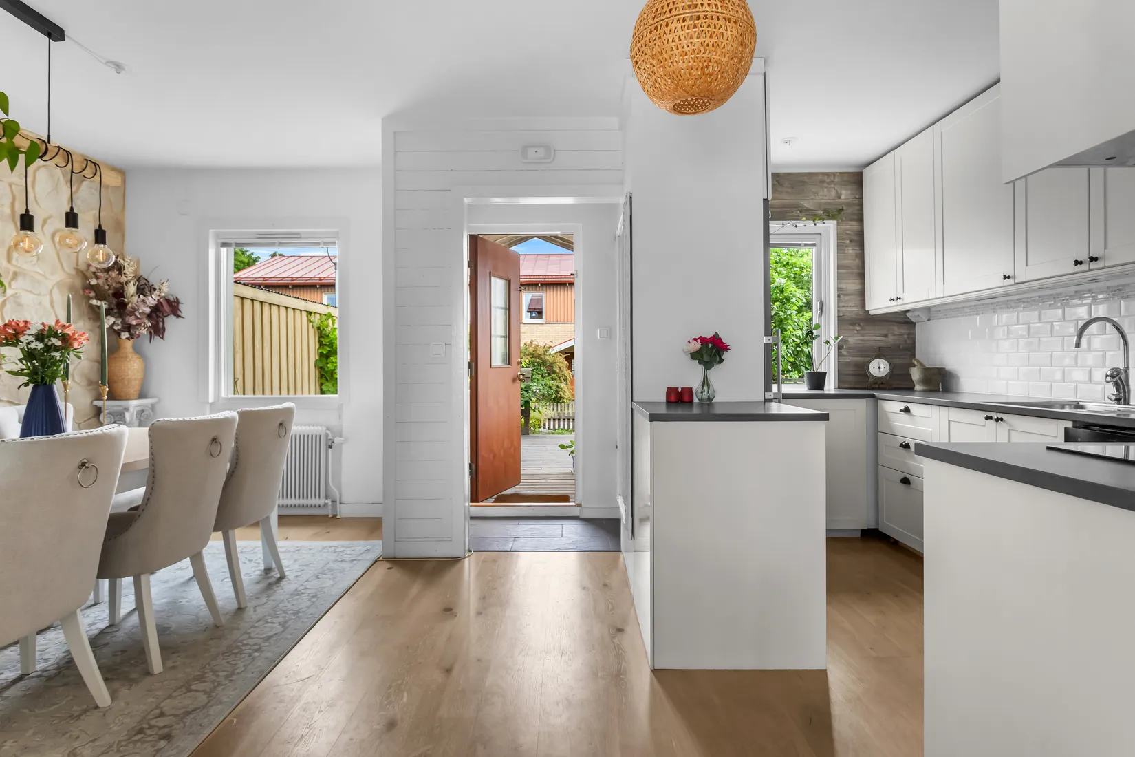 Bostadsrätt, Radhus, Aspvägen 24P, Fågelsången, Sollentuna