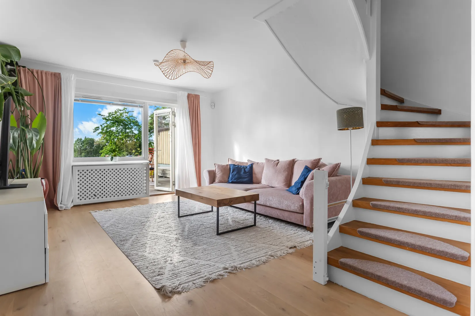 Bostadsrätt, Radhus, Aspvägen 24P, Fågelsången, Sollentuna