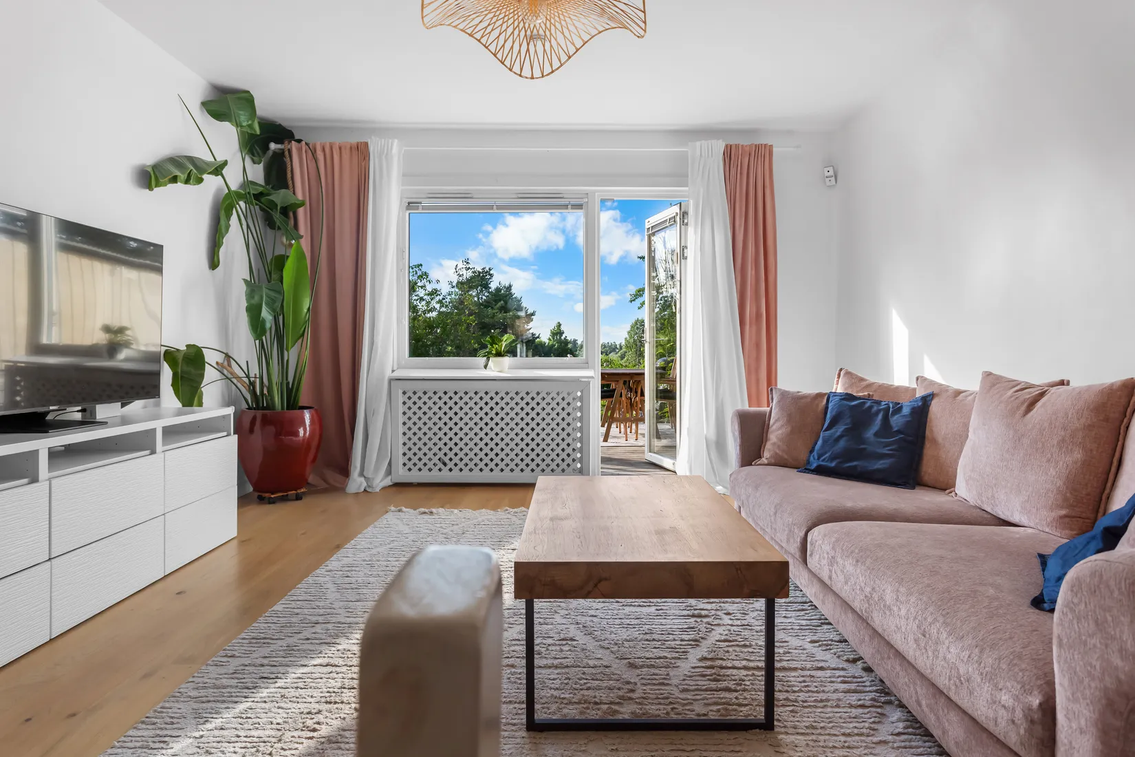 Bostadsrätt, Radhus, Aspvägen 24P, Fågelsången, Sollentuna