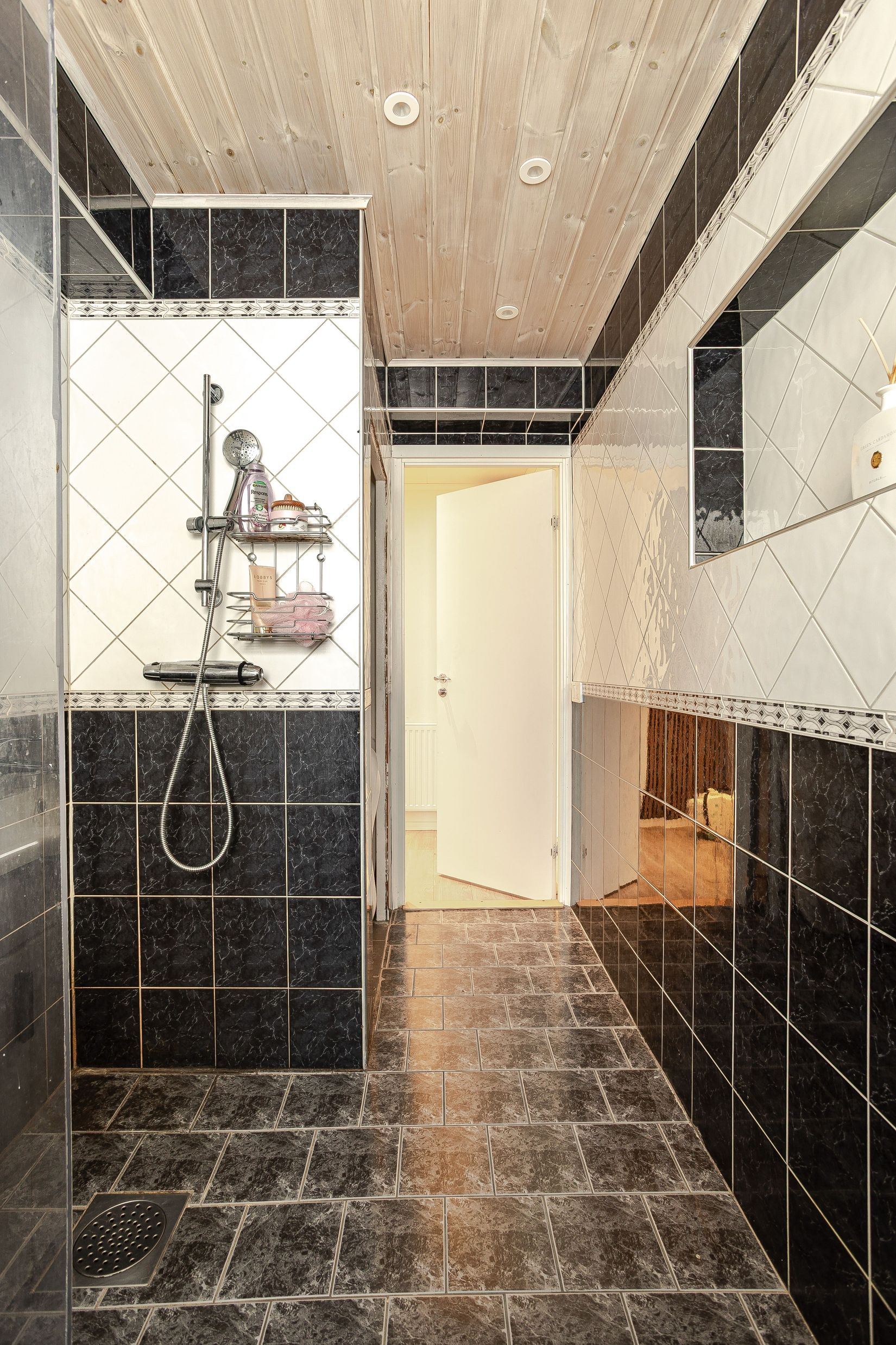 Radhus, Slipgatan 7, Sibirien, Sundsvall