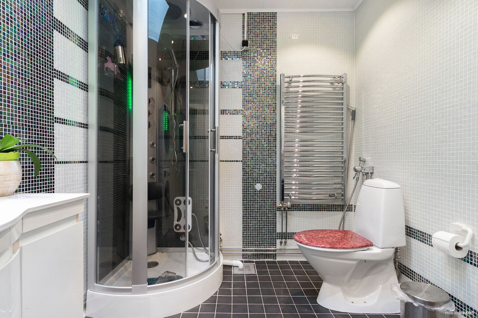 Villa, Radhus, Rågången 215, Alby, Botkyrka