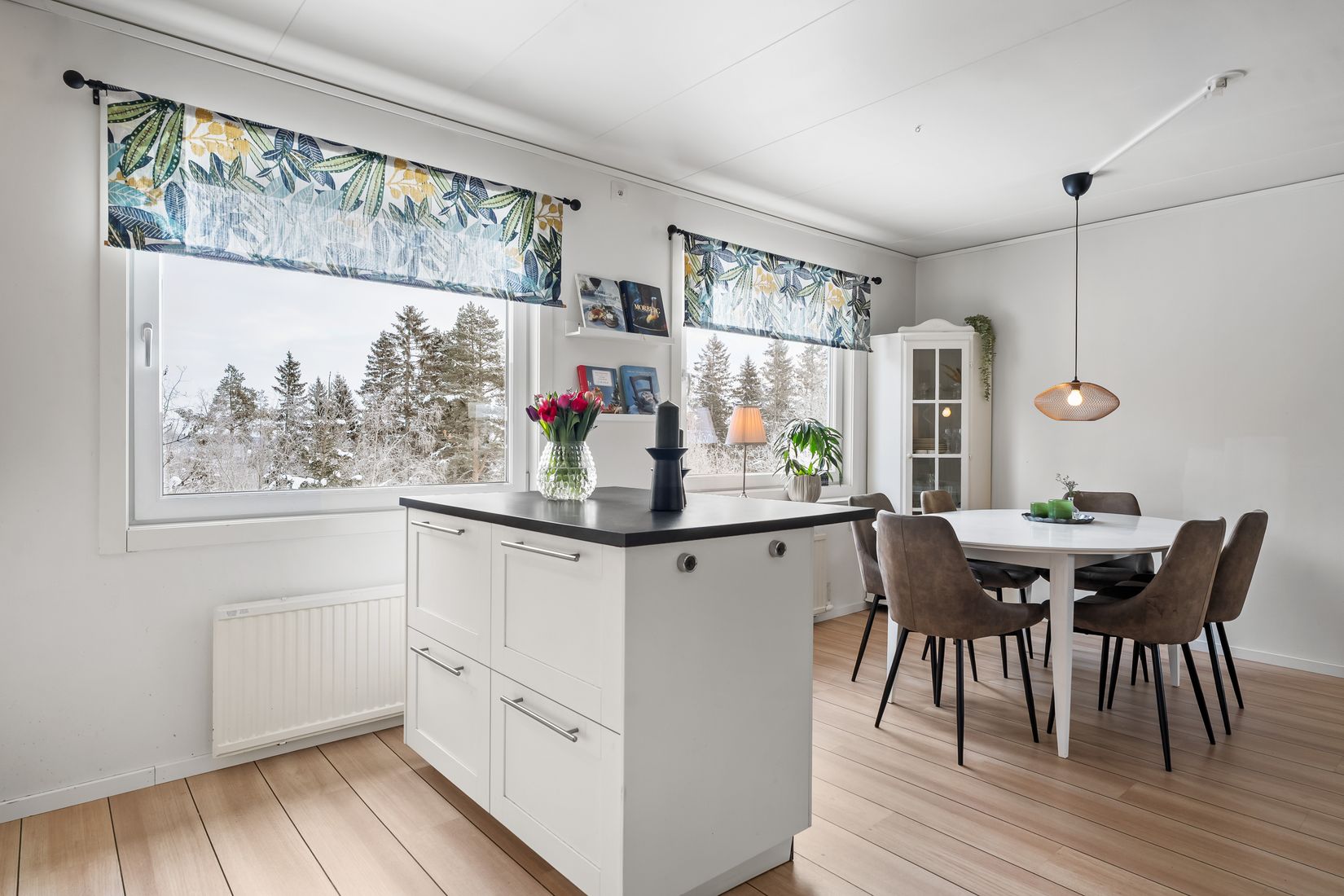 Radhus, Fäbodvägen 26, Klockarberget, Sundsvall