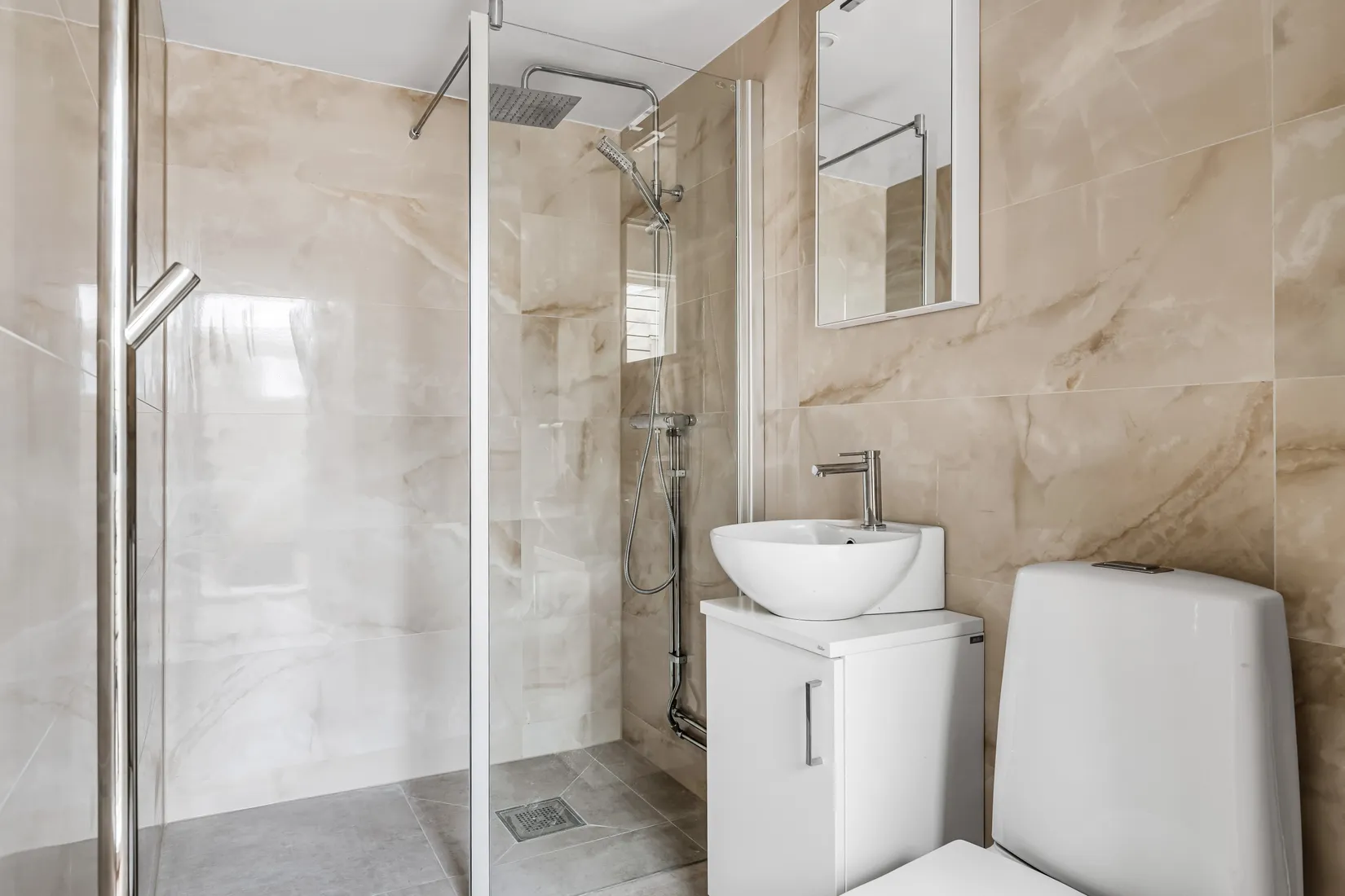 Bostadsrätt, Vallatorpsvägen 11A, Vallatorp, Täby