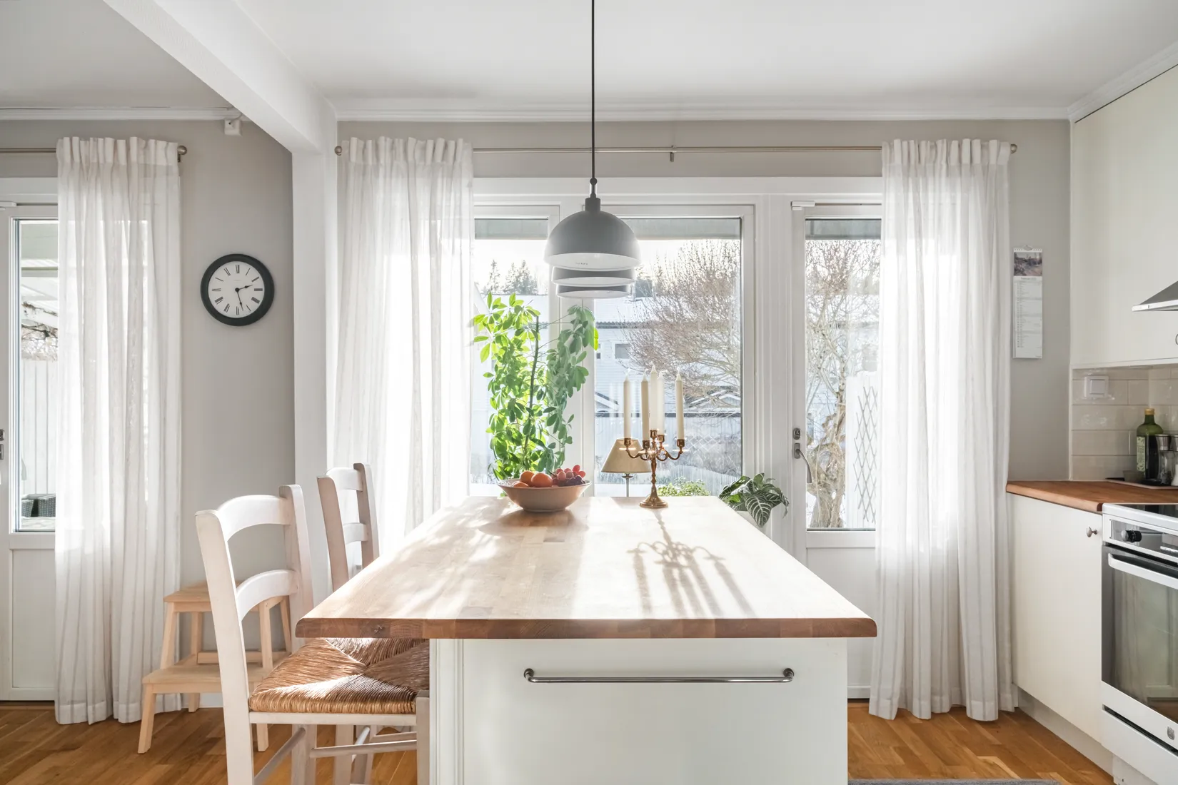 Villa, Radhus, Andebodavägen 249, Viksjö, Järfälla