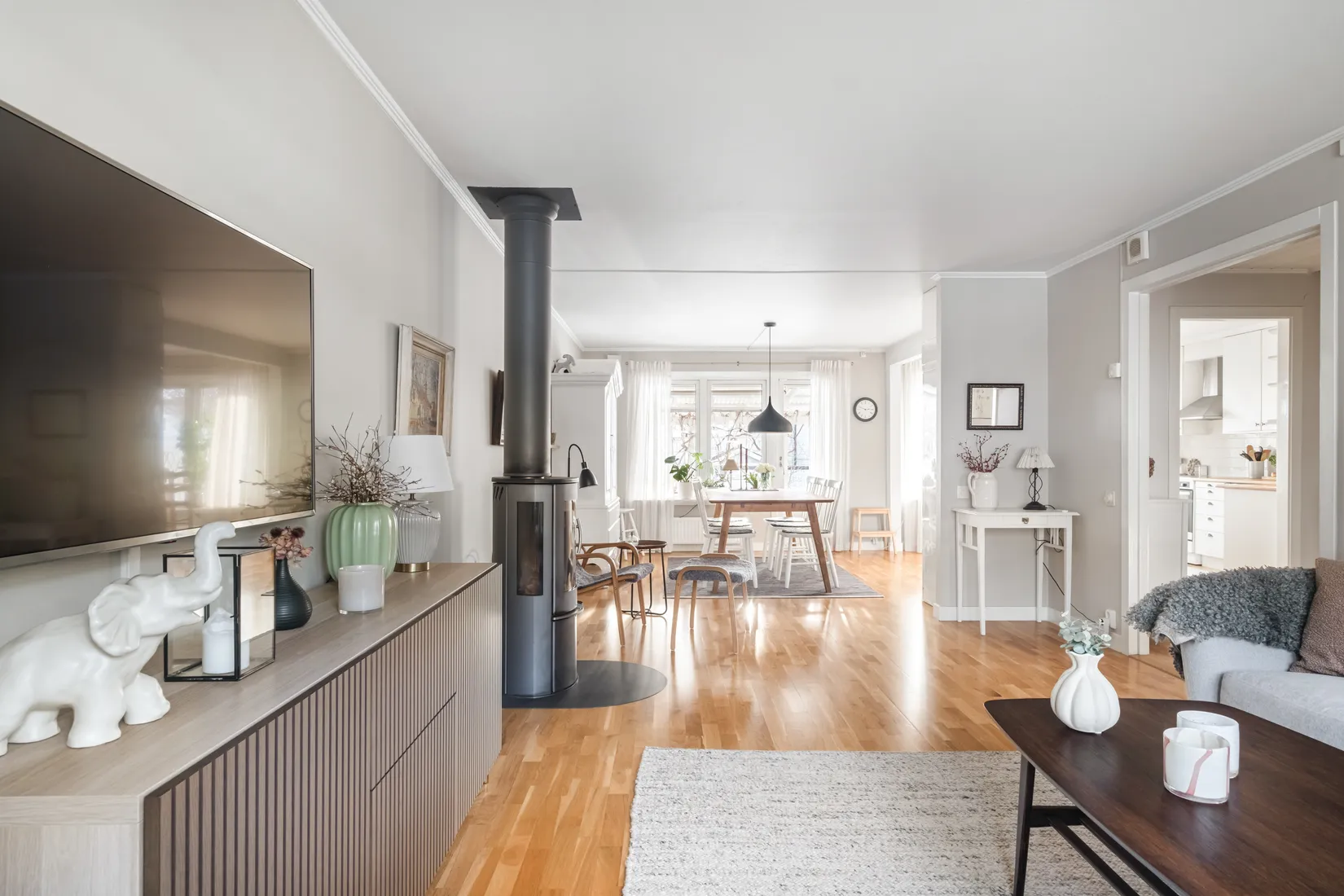 Villa, Radhus, Andebodavägen 249, Viksjö, Järfälla