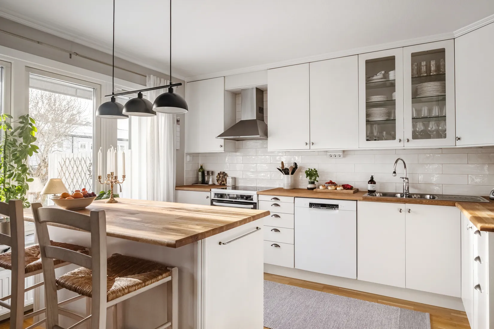 Villa, Radhus, Andebodavägen 249, Viksjö, Järfälla