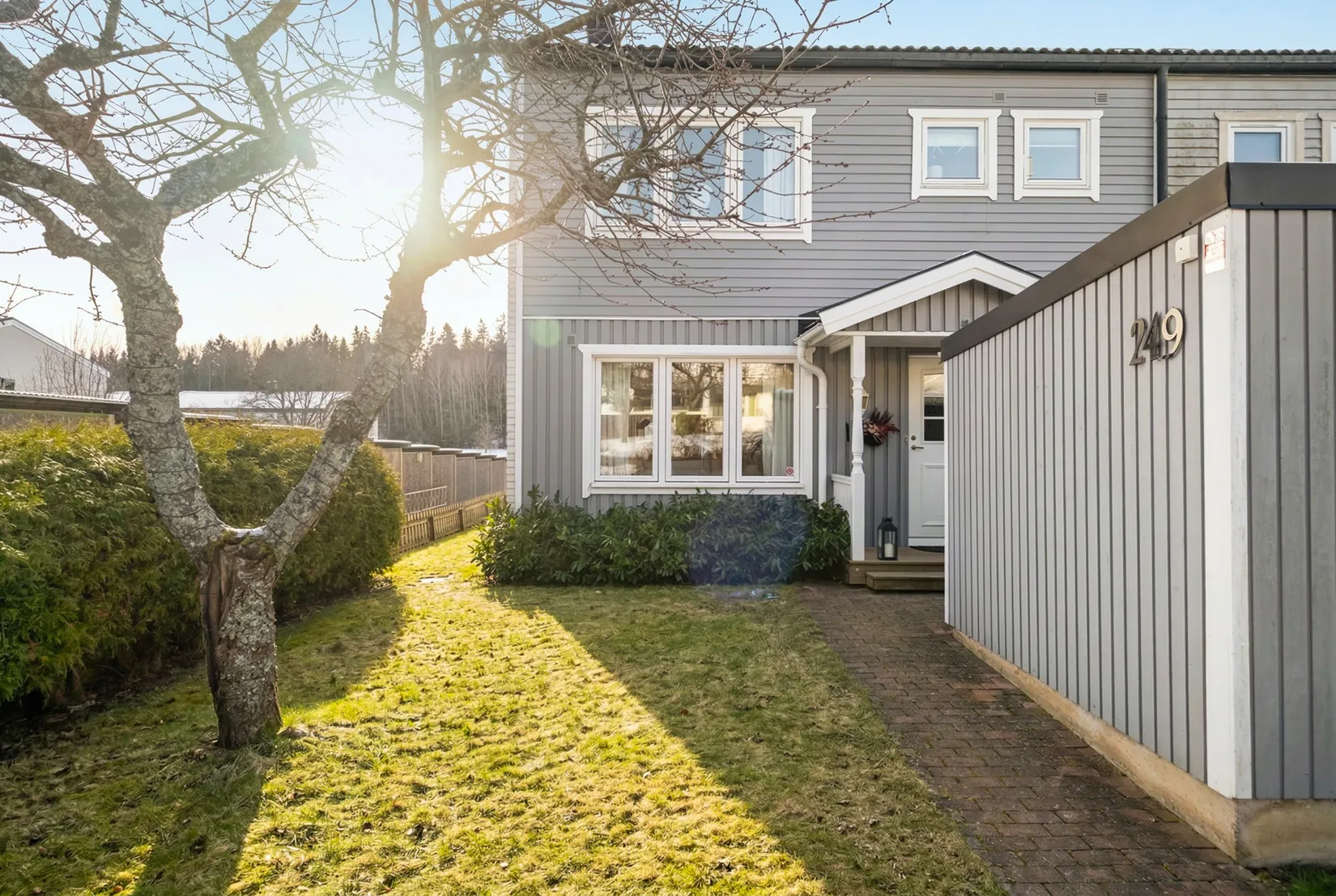 Villa, Radhus, Andebodavägen 249, Viksjö, Järfälla