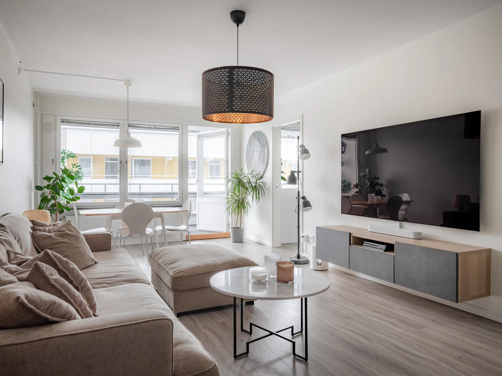 Bostadsrätt, Lomvägen 617, Kärrdal, Sollentuna