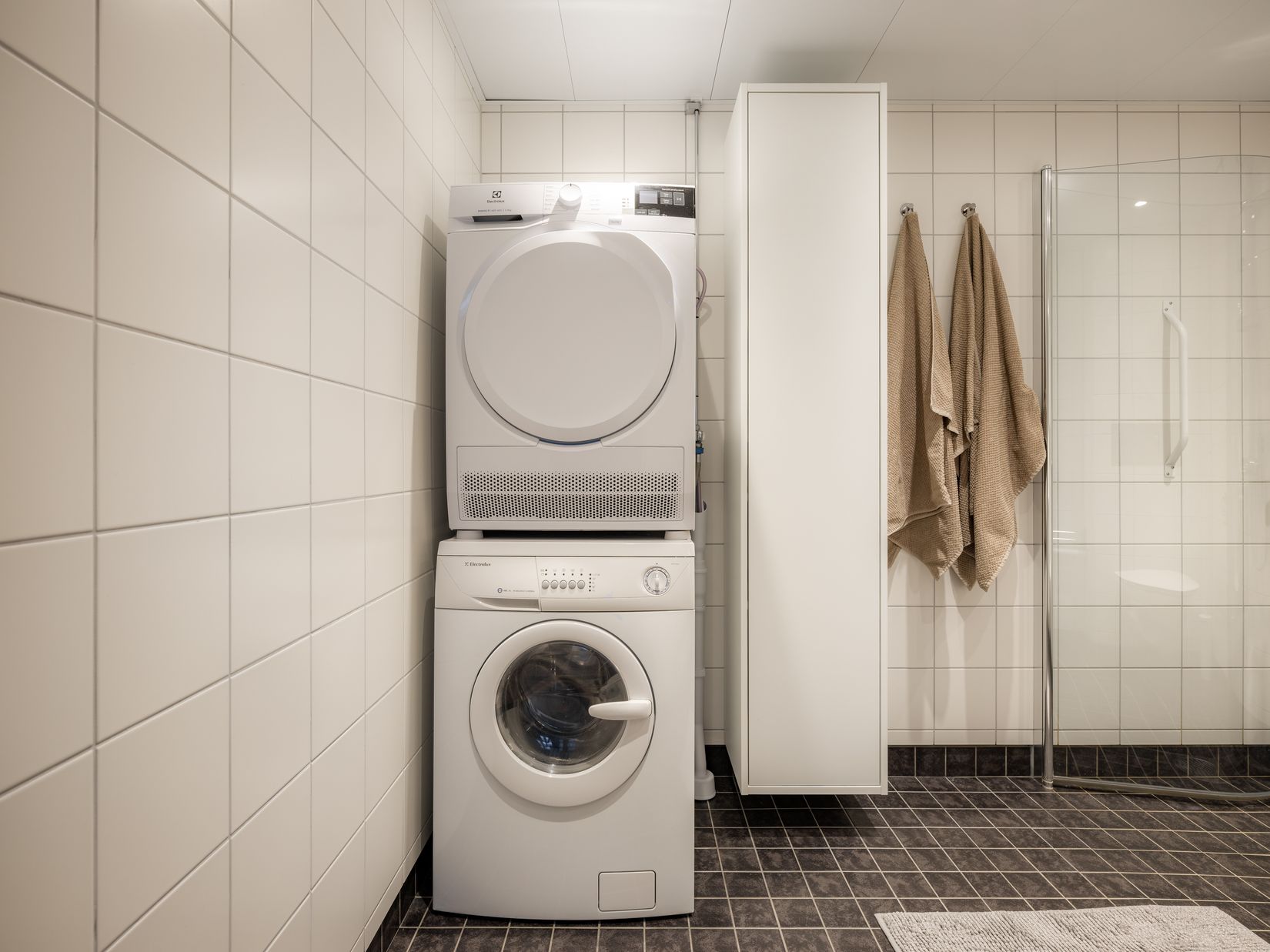 Bostadsrätt, Lomvägen 617, Kärrdal, Sollentuna