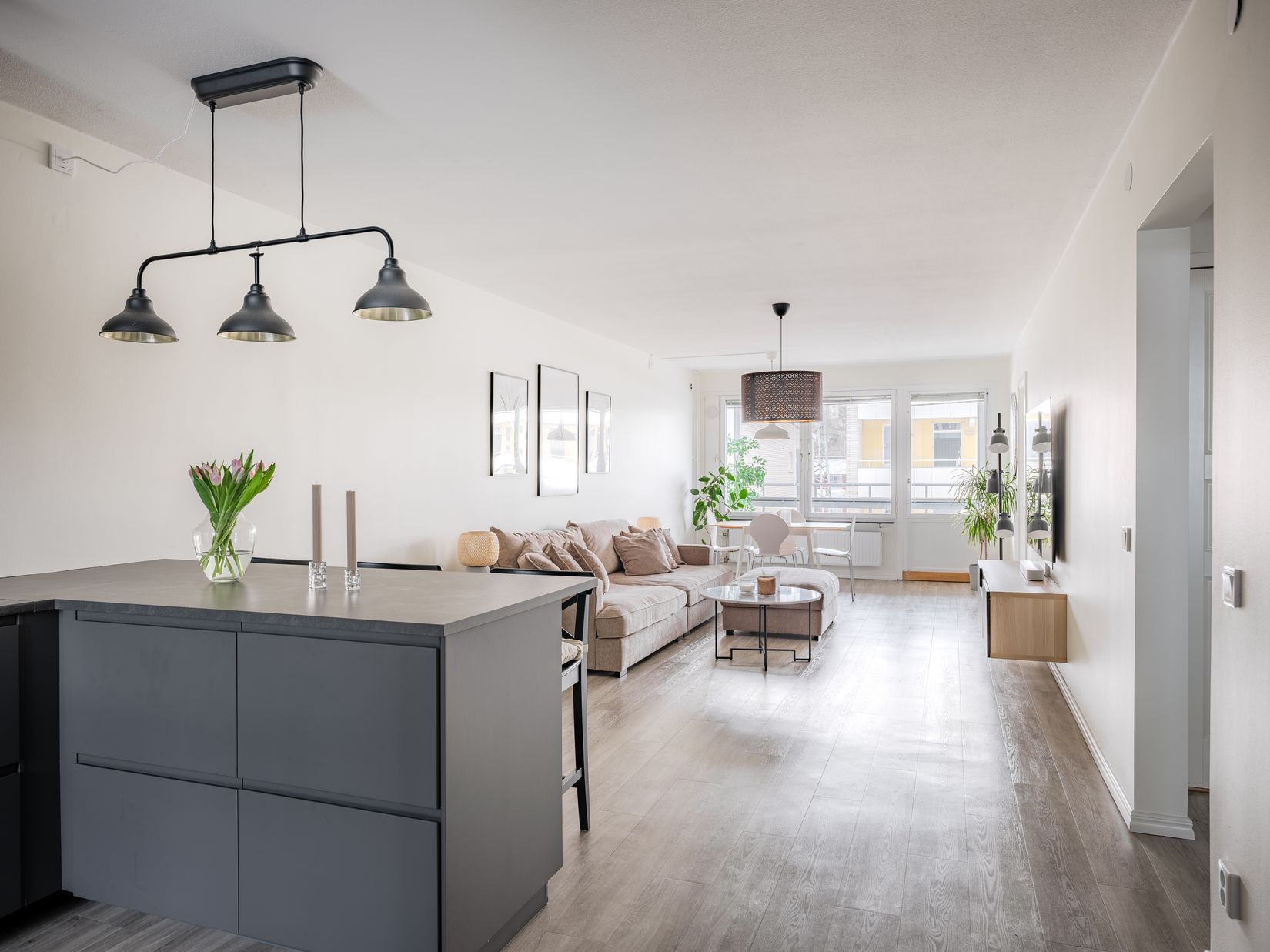 Bostadsrätt, Lomvägen 617, Kärrdal, Sollentuna