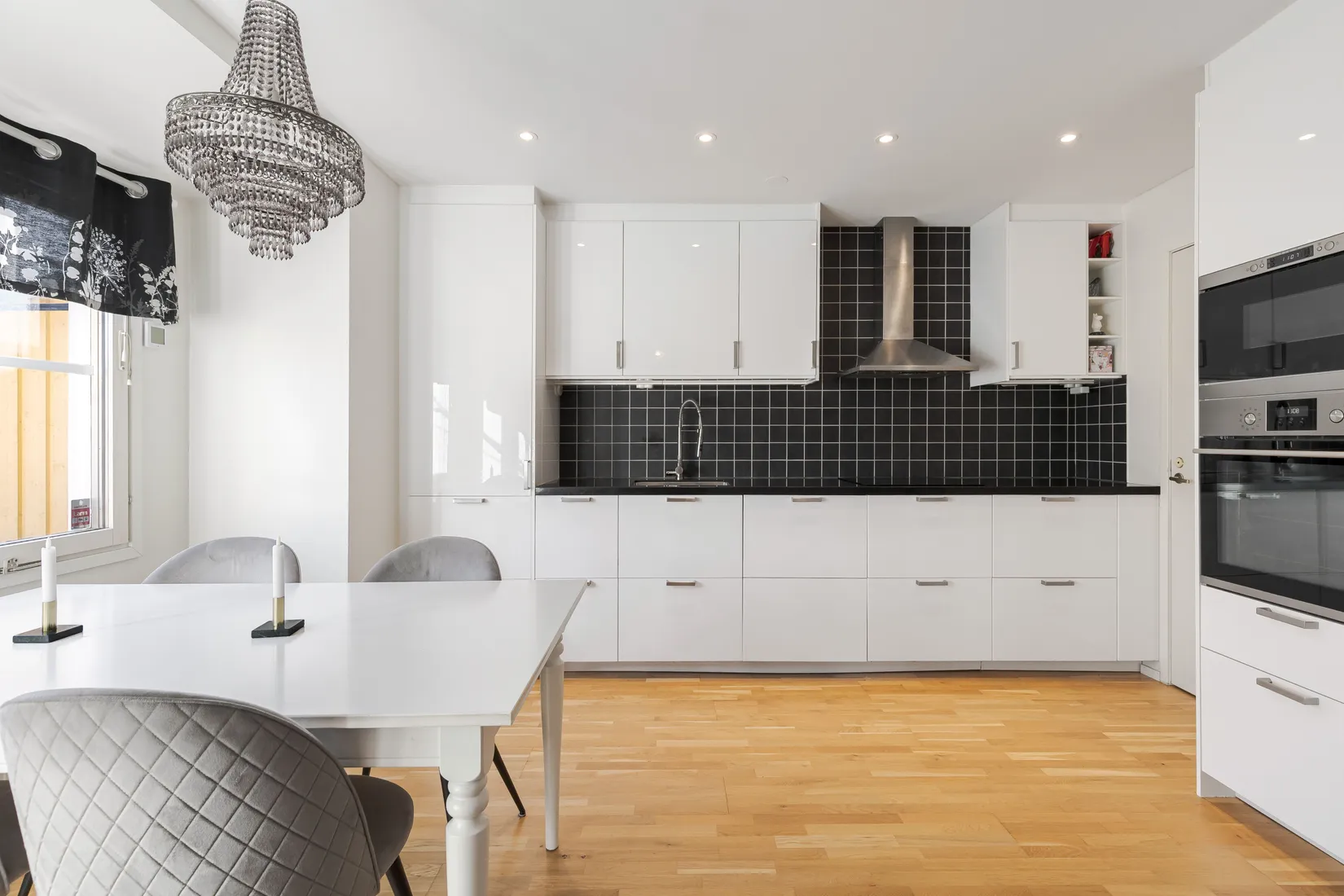 Radhus, Skördevägen 43, Åkers Styckebruk, Strängnäs