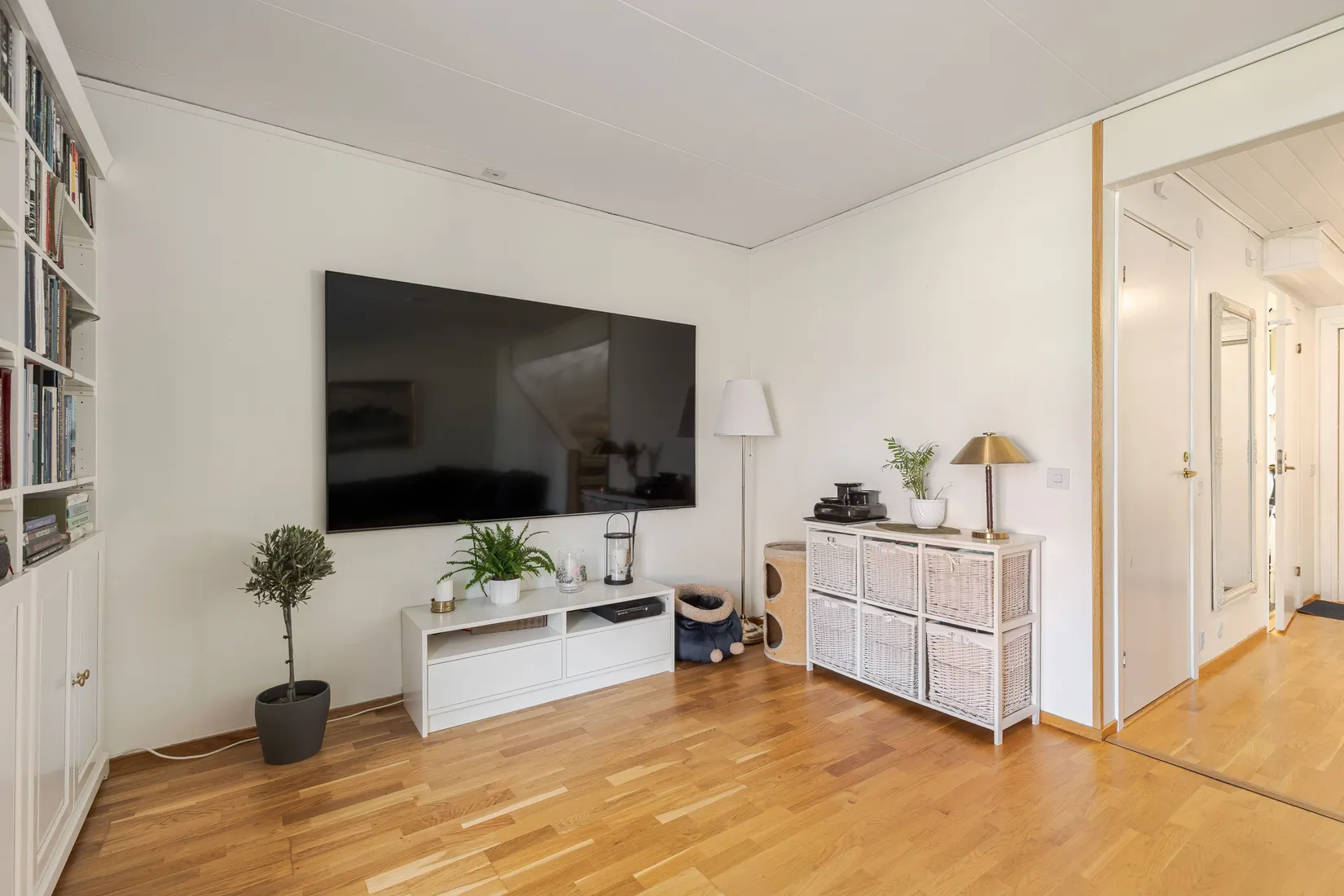 Radhus, Skördevägen 43, Åkers Styckebruk, Strängnäs