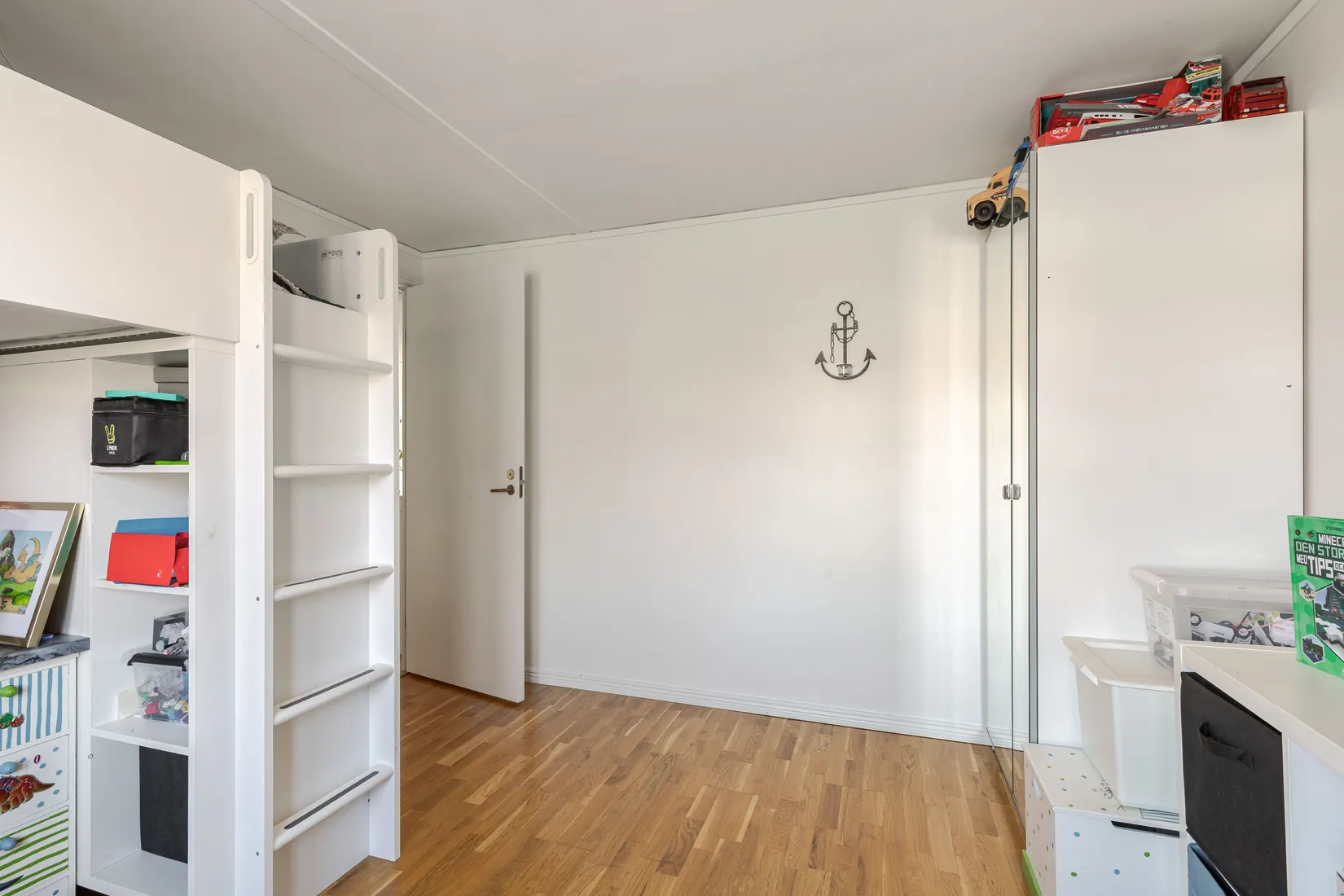 Radhus, Skördevägen 43, Åkers Styckebruk, Strängnäs