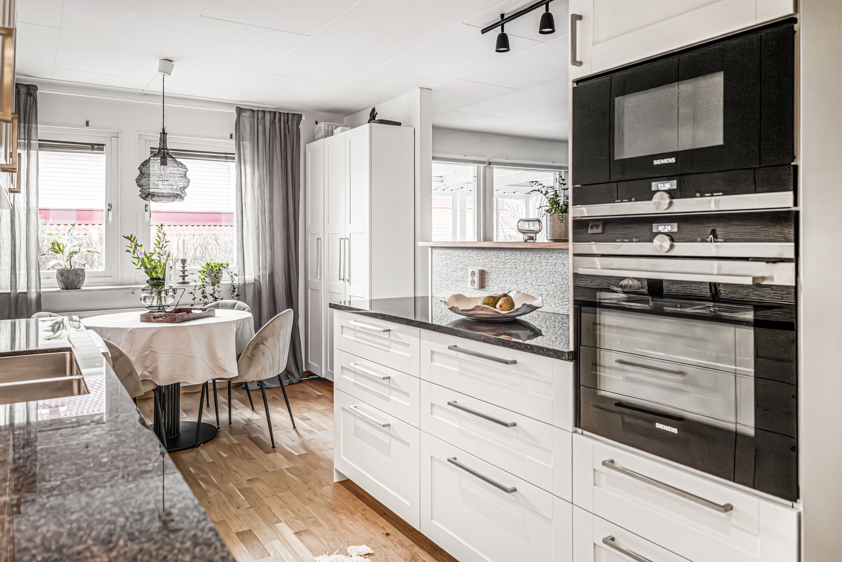 Villa, Radhus, Storskiftegatan 17, Kungälv