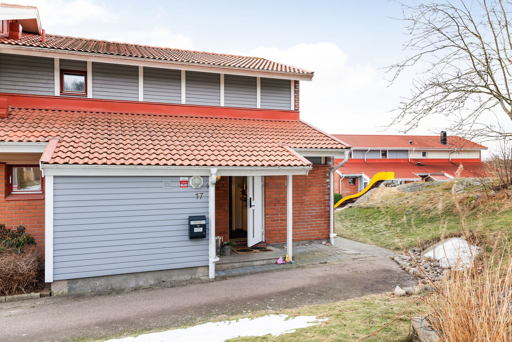 Villa, Radhus, Storskiftegatan 17, Kungälv