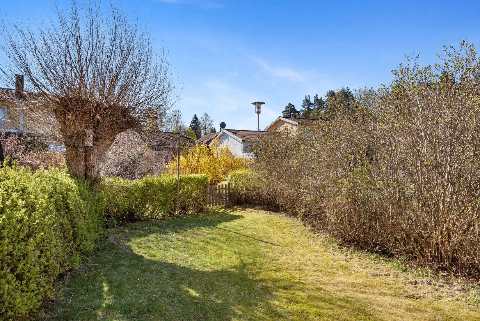 Villa, Radhus, Torpängsvägen 8, Gribbylund, Täby