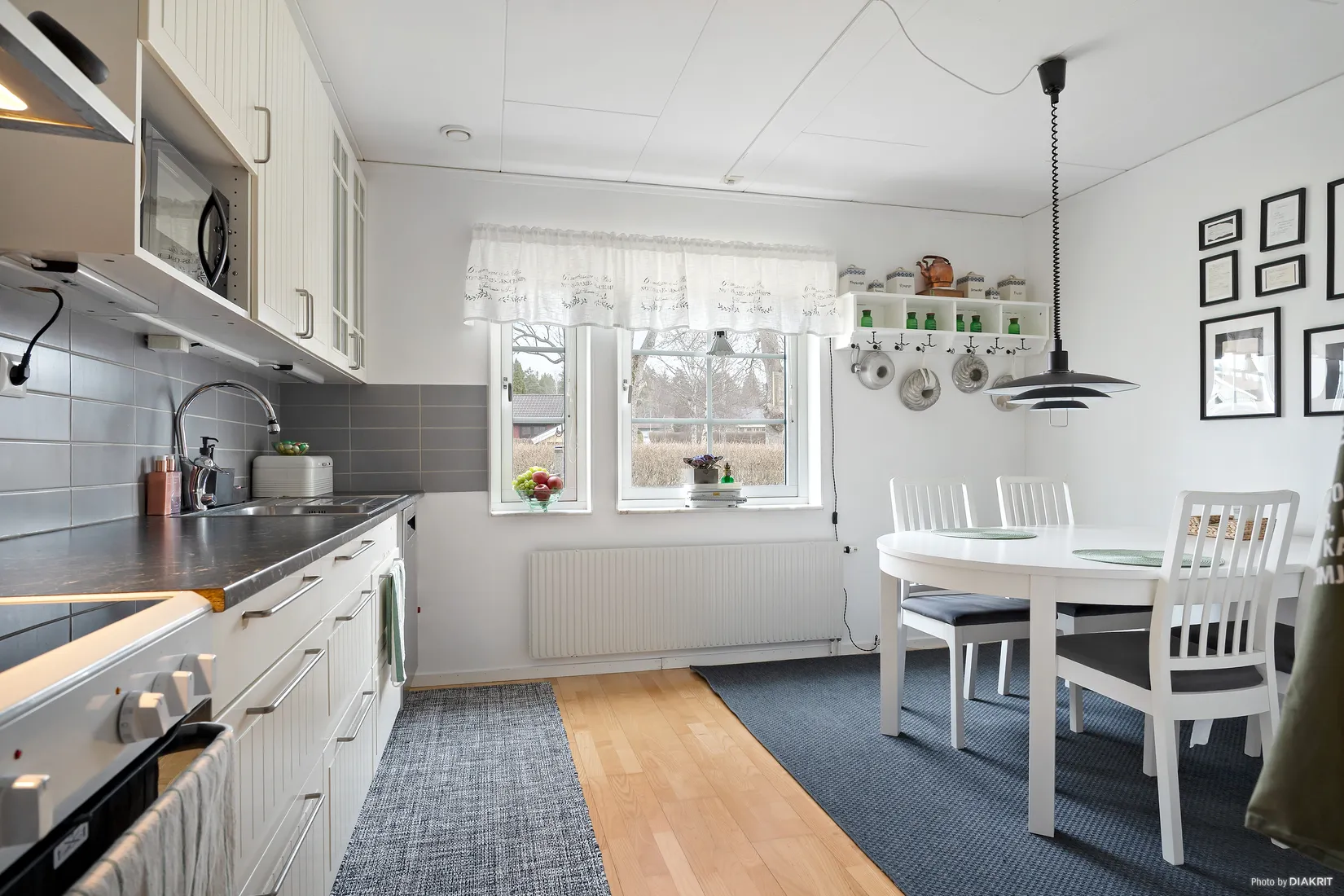 Villa, Lejondalsvägen 10, Rosenägnarna, Upplands-Bro