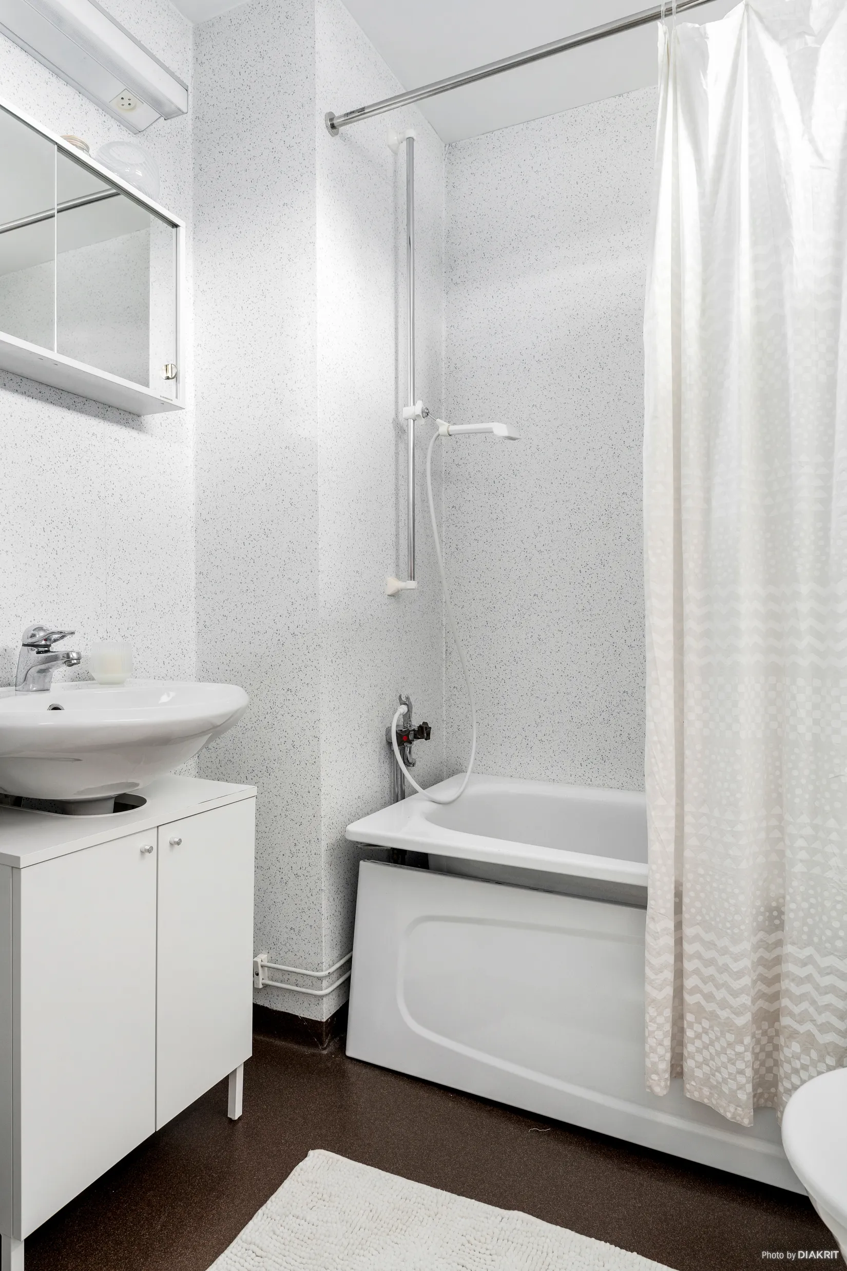 Radhus, Tarantellastigen 8, Brunna, Upplands-Bro