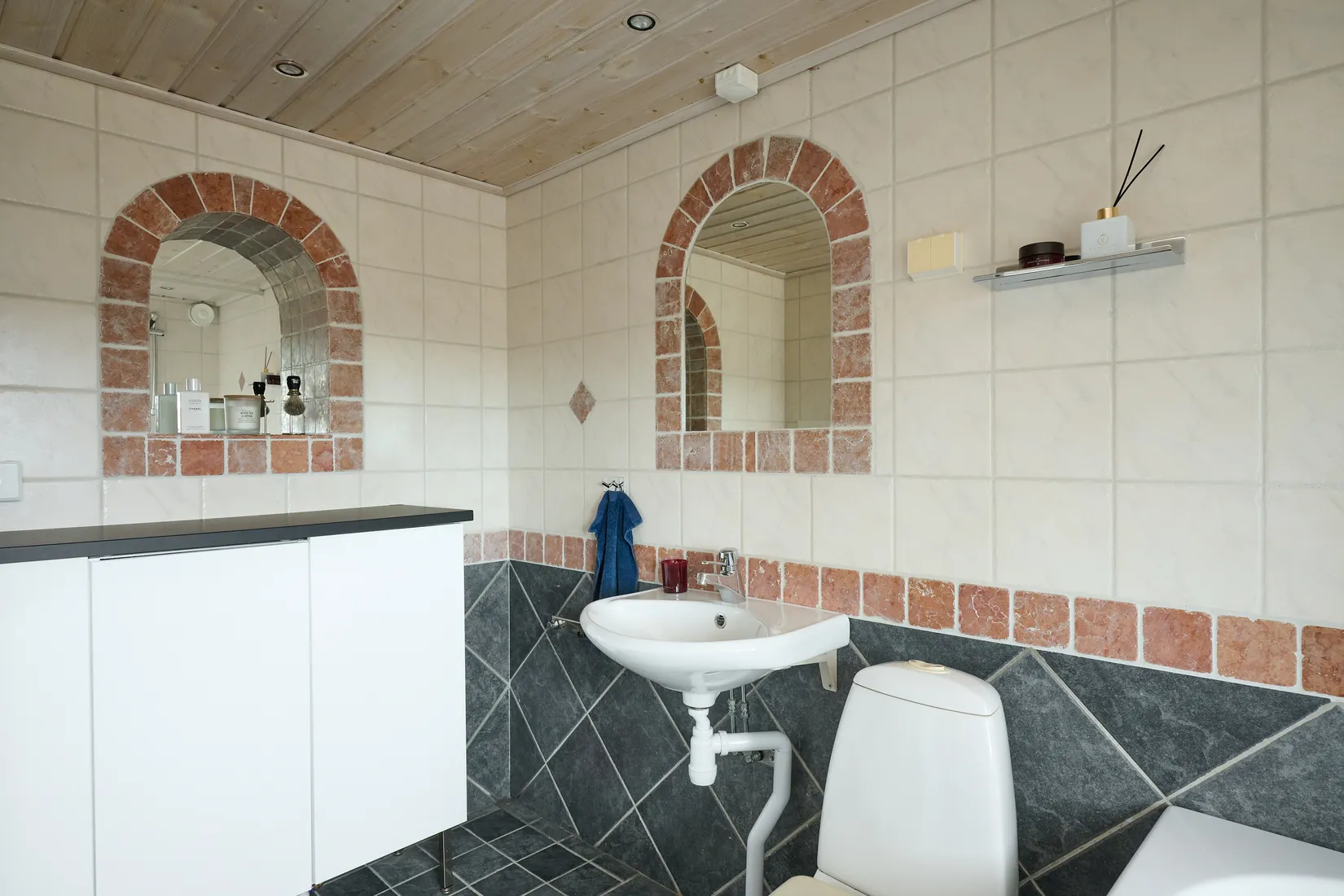 Villa, Solhemsvägen 7B, Fullersta, Huddinge