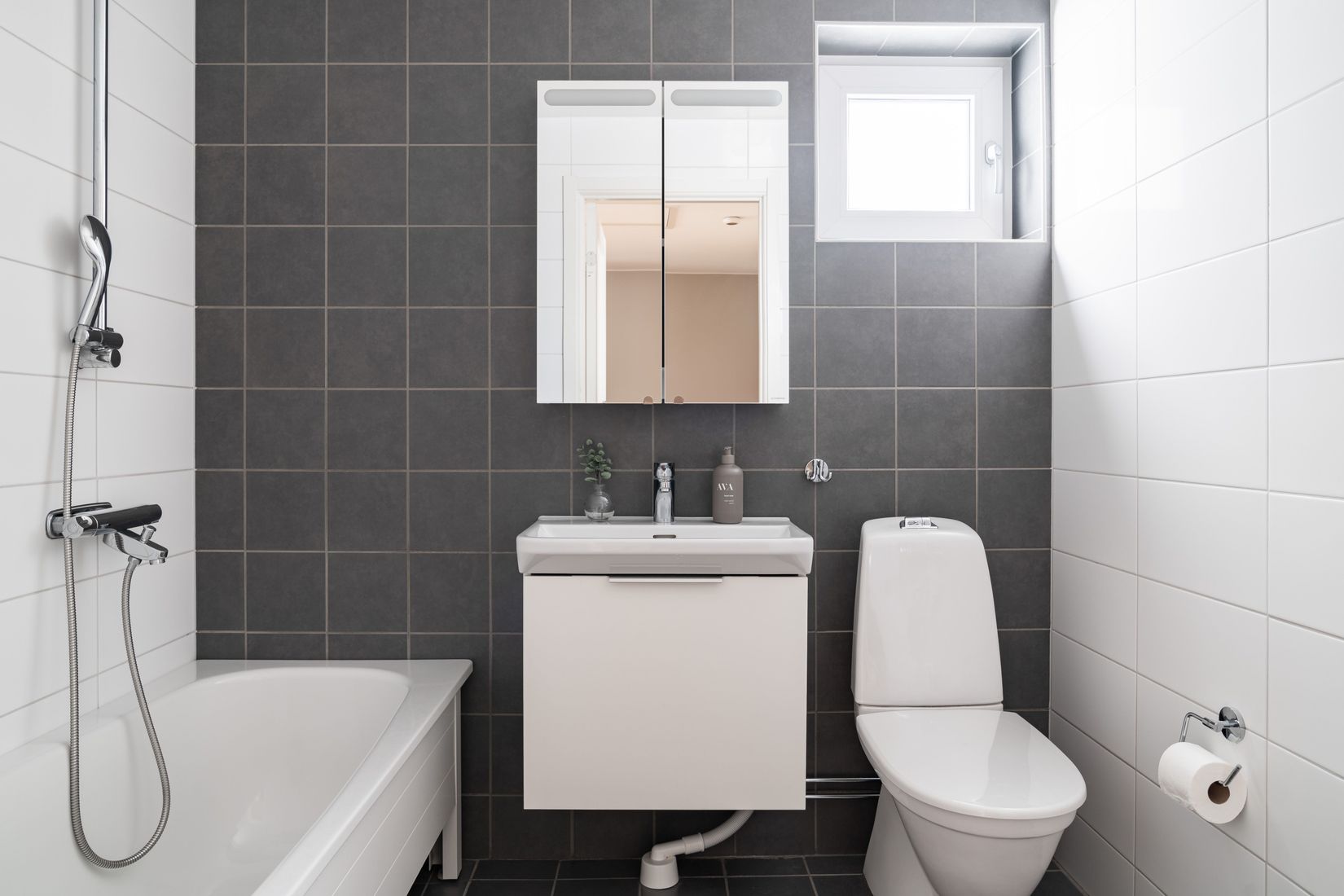 Bostadsrätt, Radhus, Ladugatan 19, Mariastaden, Helsingborg