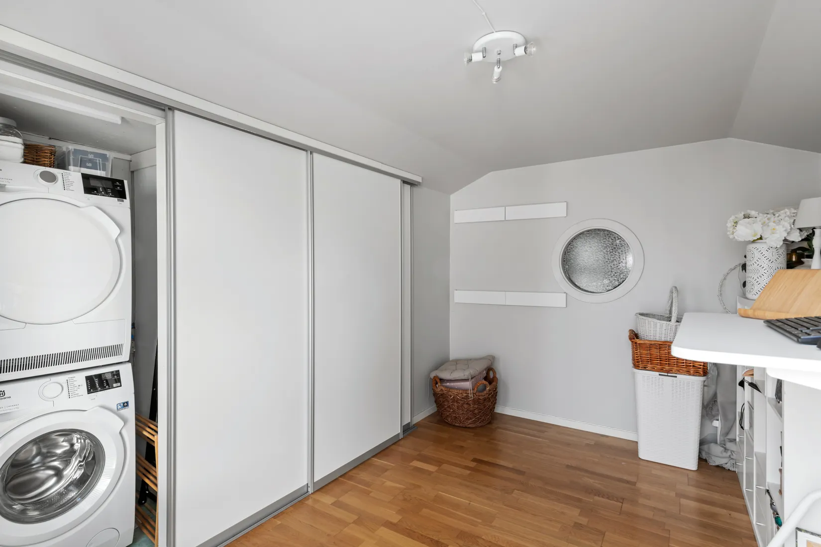 Villa, Sjögatan 9, Kvisthamra, Norrtälje