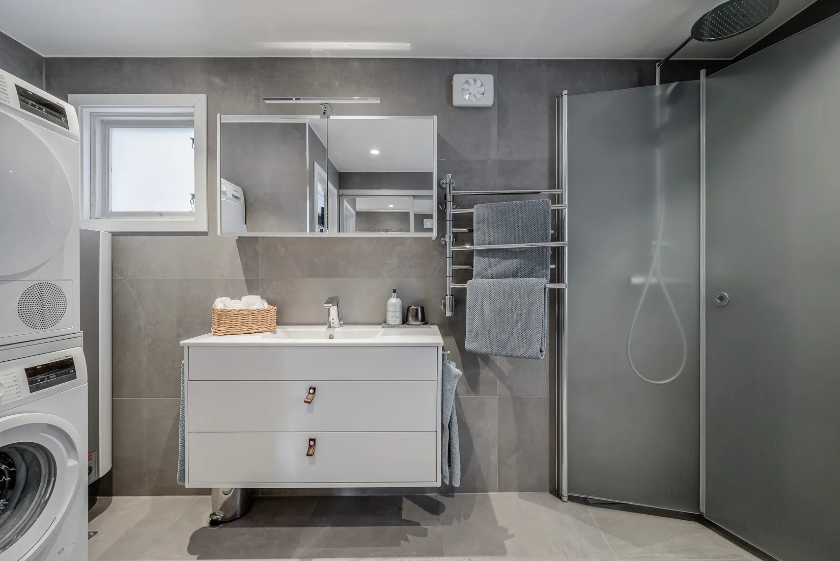 Villa, Åkervägen 8, Brottby, Vallentuna