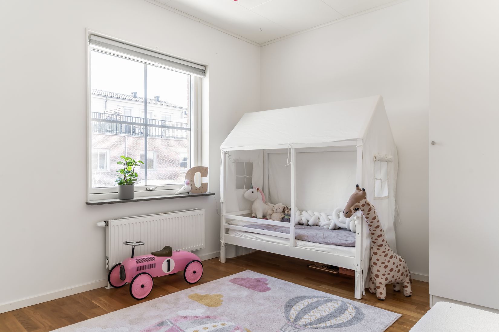 Radhus, Bronsgjutarvägen 8, Hammar, Kristianstad