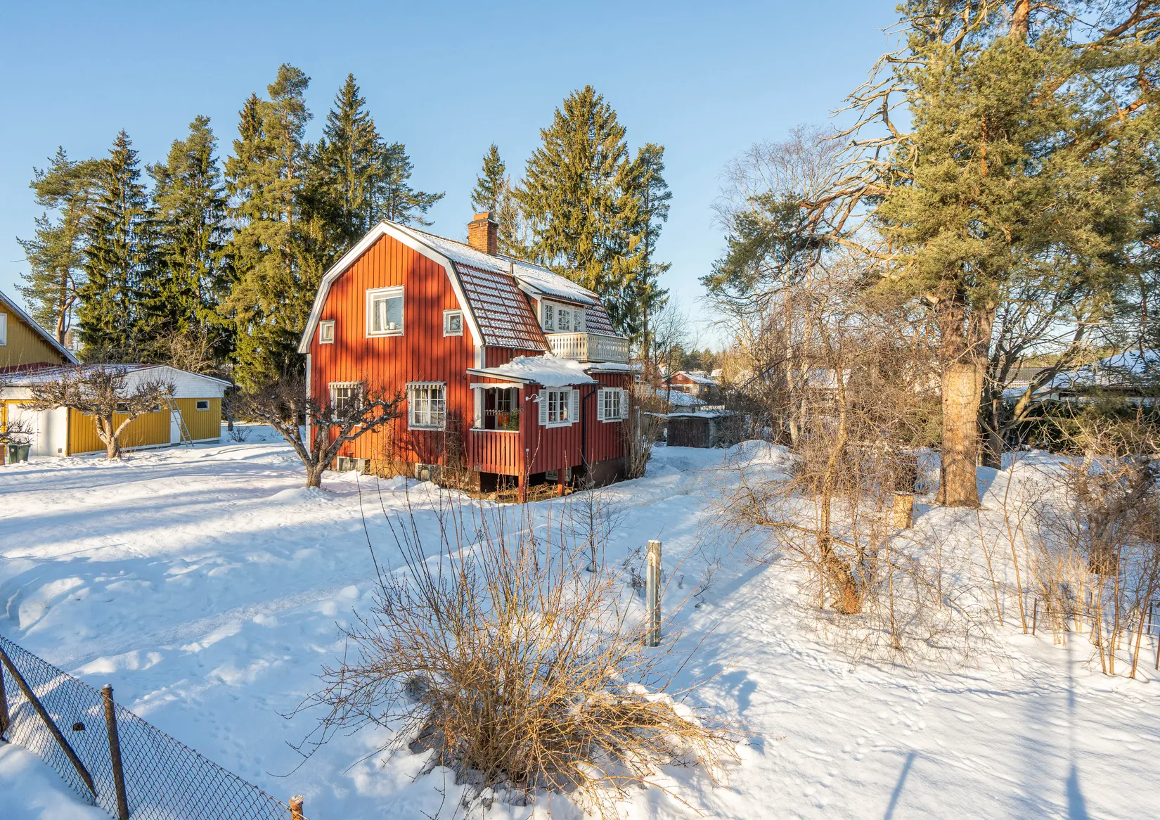 Villa, Målargatan 6A & 6B, Sandviken