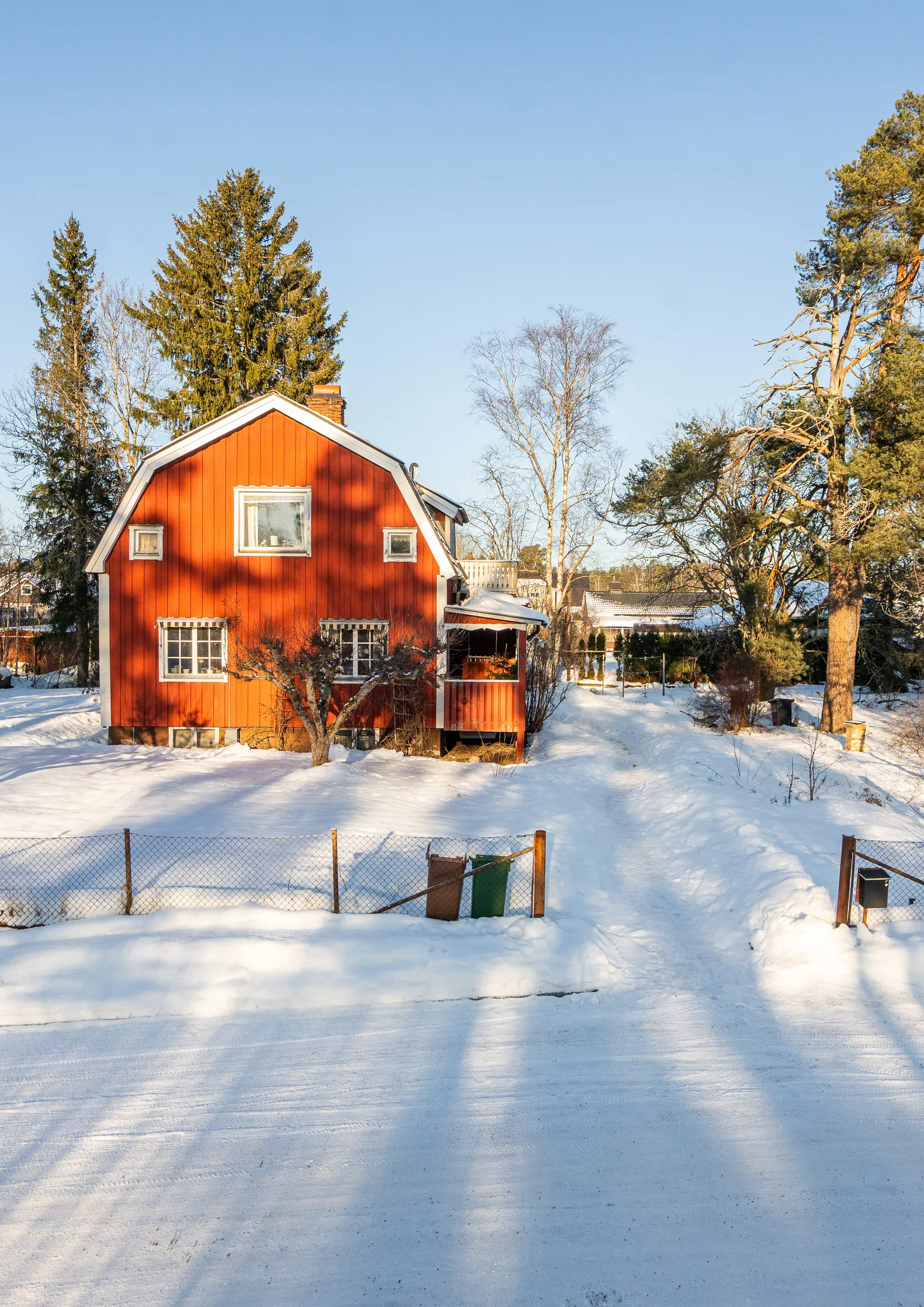 Villa, Målargatan 6A & 6B, Sandviken