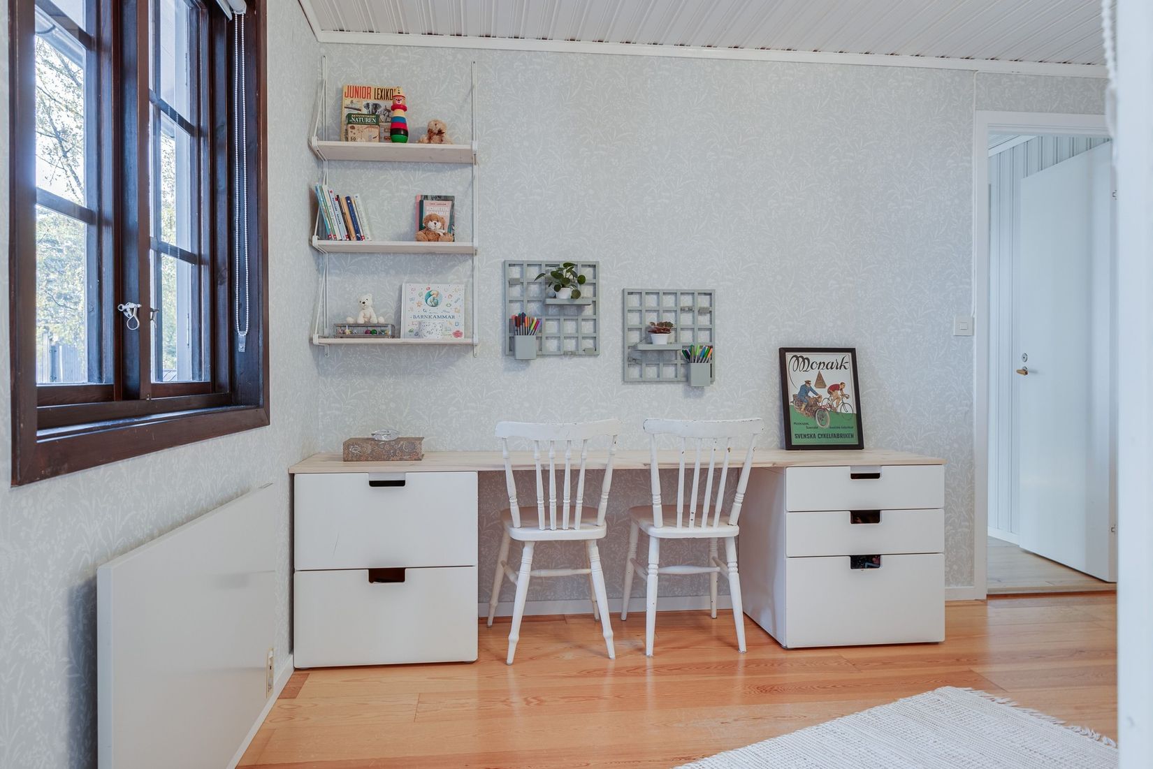 Villa, Nyckelpigespåret 17, Varamon, Motala