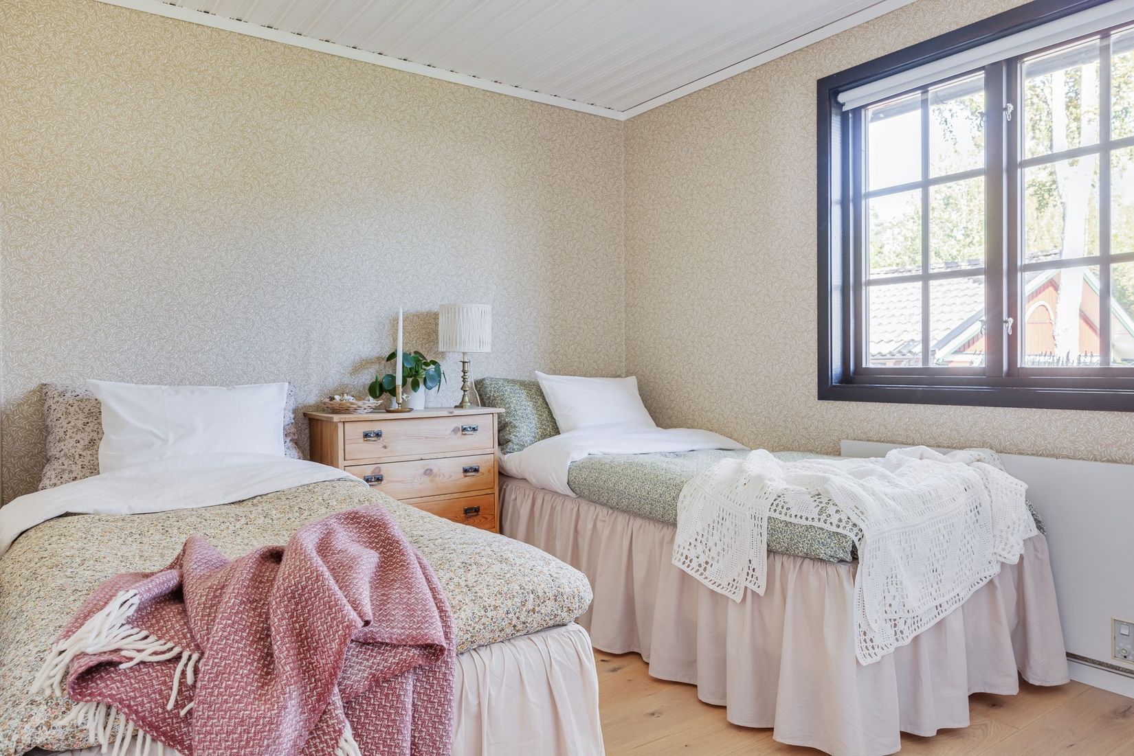 Villa, Nyckelpigespåret 17, Varamon, Motala