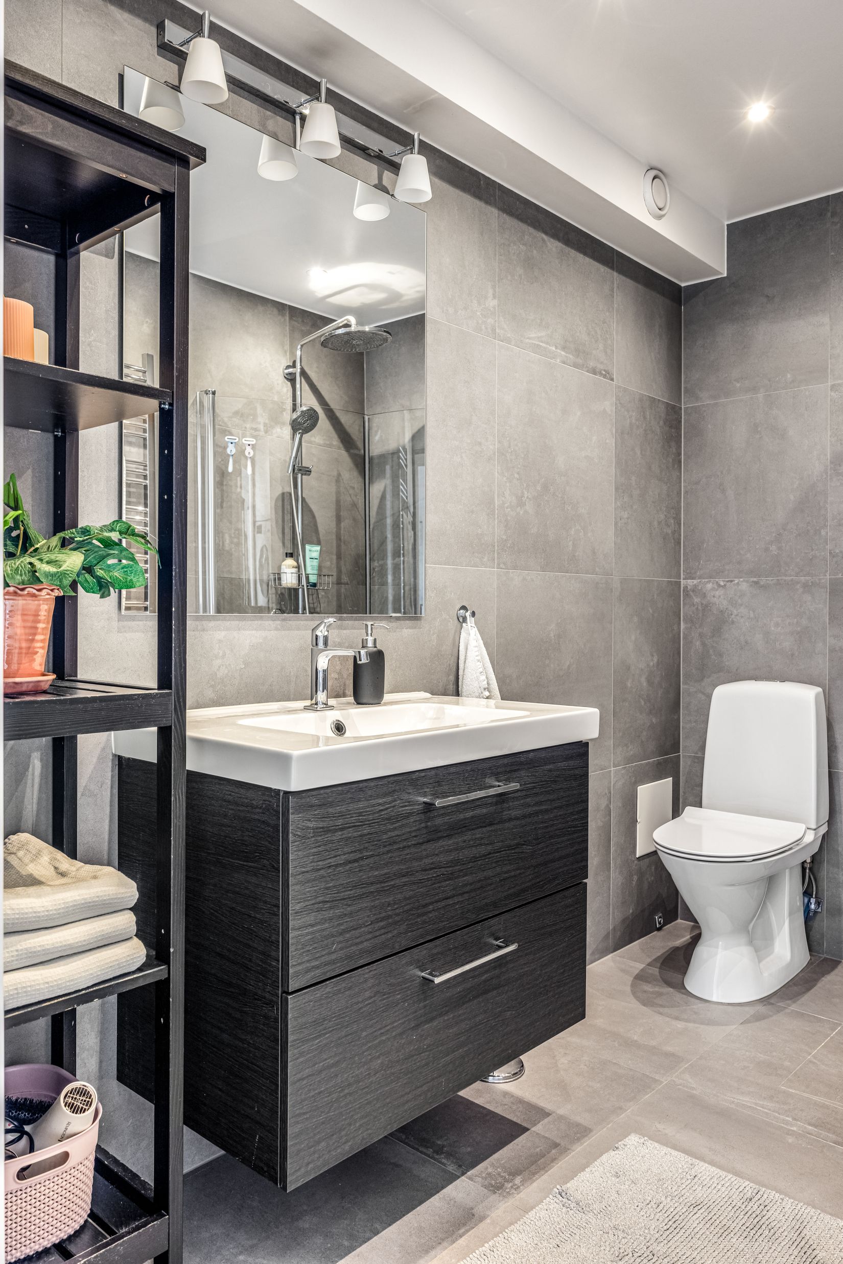 Bostadsrätt, Ekensbergsvägen 23, vån 5 & 6, Gröndal - Ekensberg, Stockholm