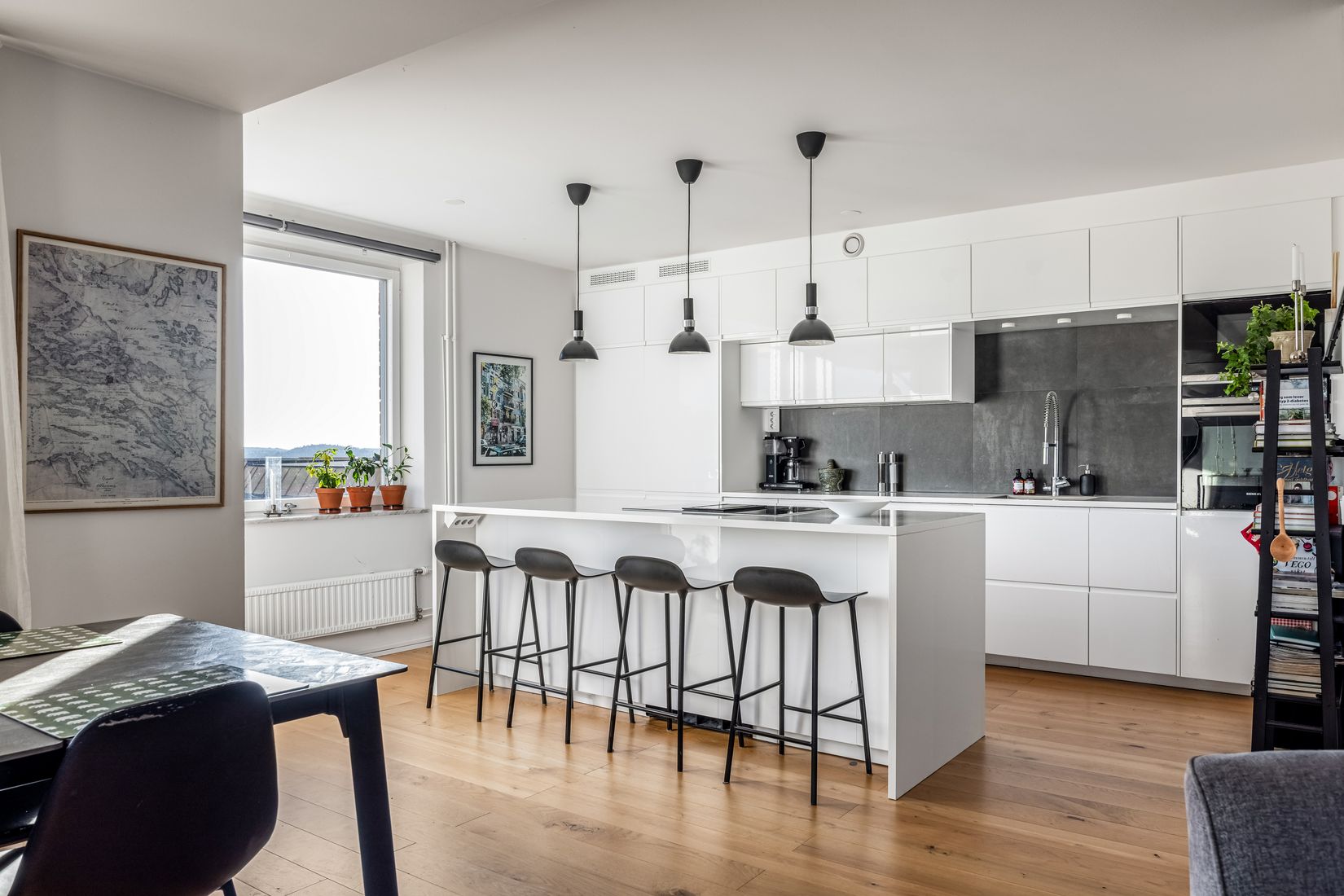 Bostadsrätt, Ekensbergsvägen 23, vån 5 & 6, Gröndal - Ekensberg, Stockholm