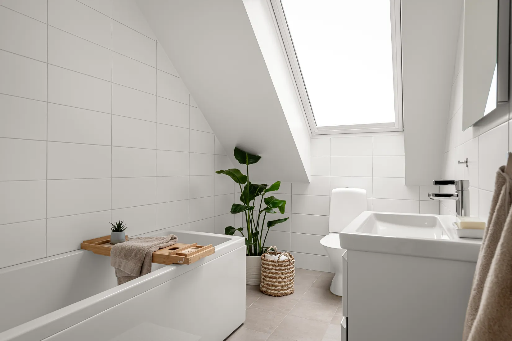 Radhus, Juvansbo 48 C, Björklinge, Uppsala