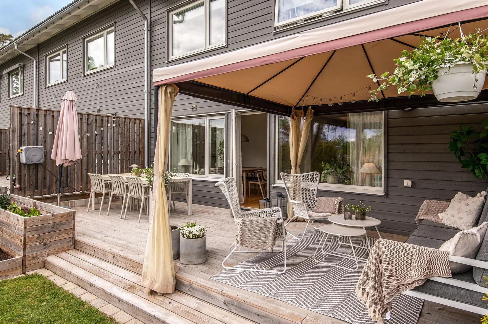 Radhus, Stensötavägen 43 C, Svärtinge Skogsbacke, Norrköping