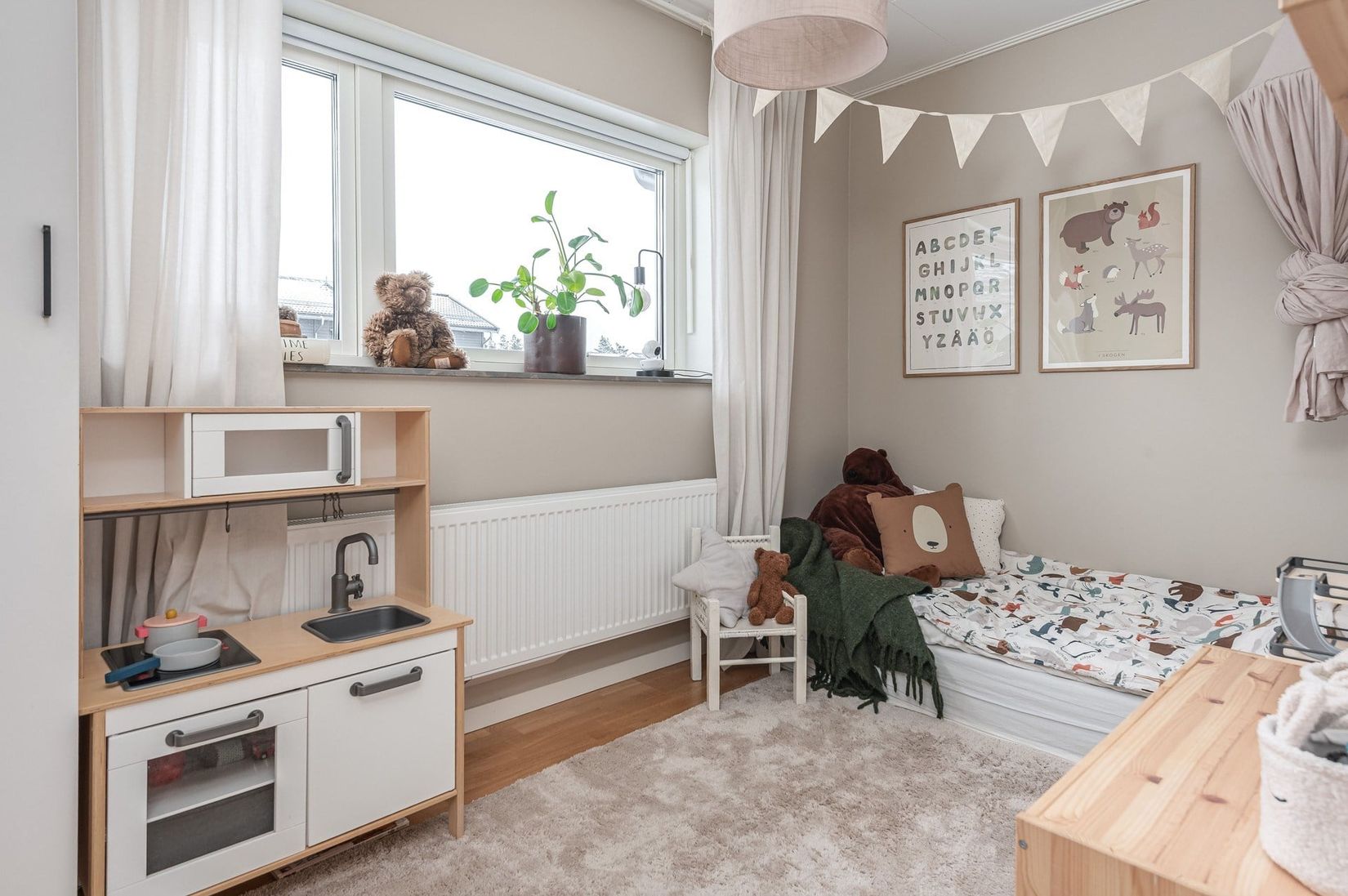 Radhus, Stensötavägen 43 C, Svärtinge Skogsbacke, Norrköping