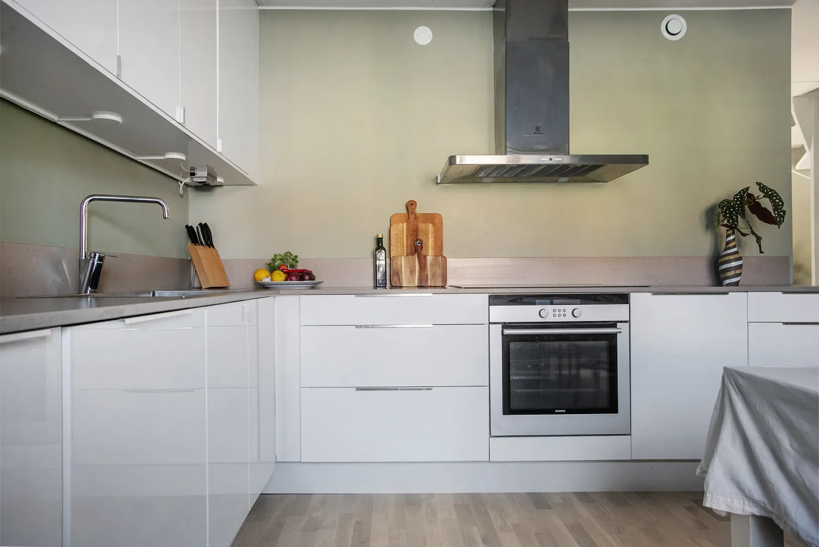 Villa, Radhus, Apollovägen 14E, Eknäs, Nacka