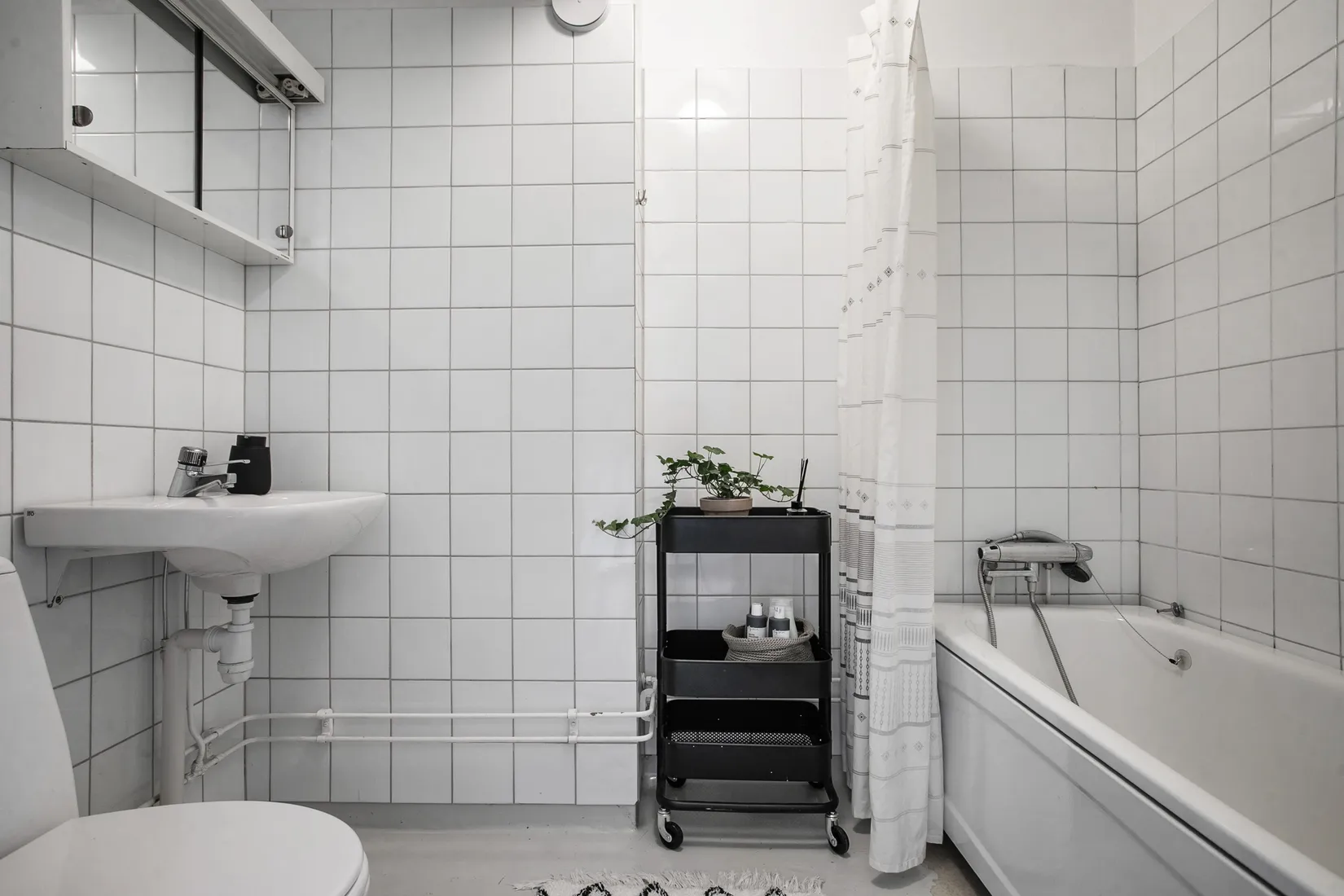 Villa, Radhus, Apollovägen 14E, Eknäs, Nacka