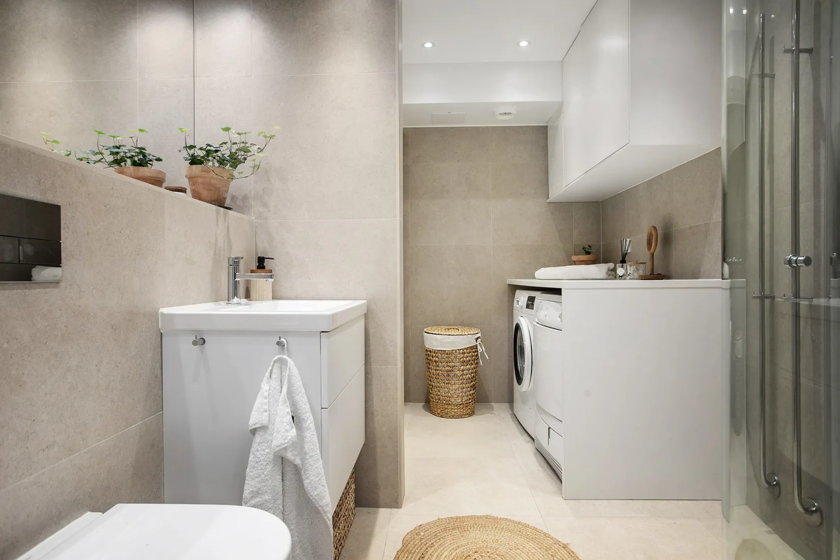 Villa, Radhus, Apollovägen 14E, Eknäs, Nacka