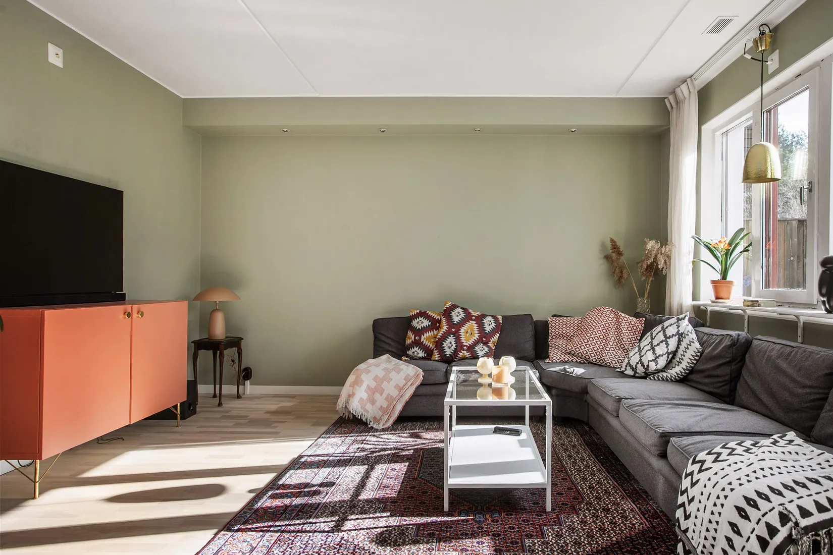 Villa, Radhus, Apollovägen 14E, Eknäs, Nacka