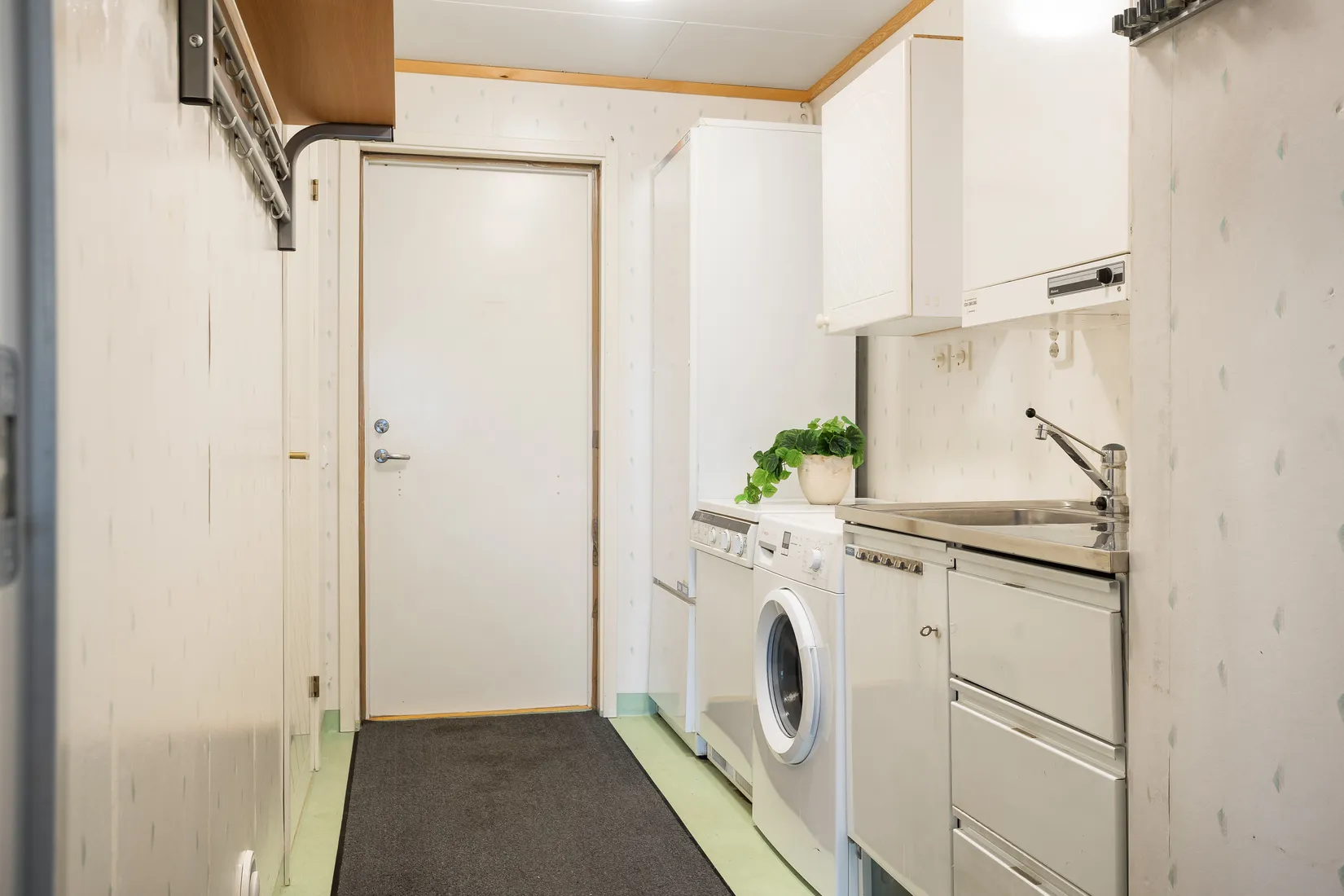 Villa, Nunnavägen 6, Skokloster/Slottsskogen, Håbo