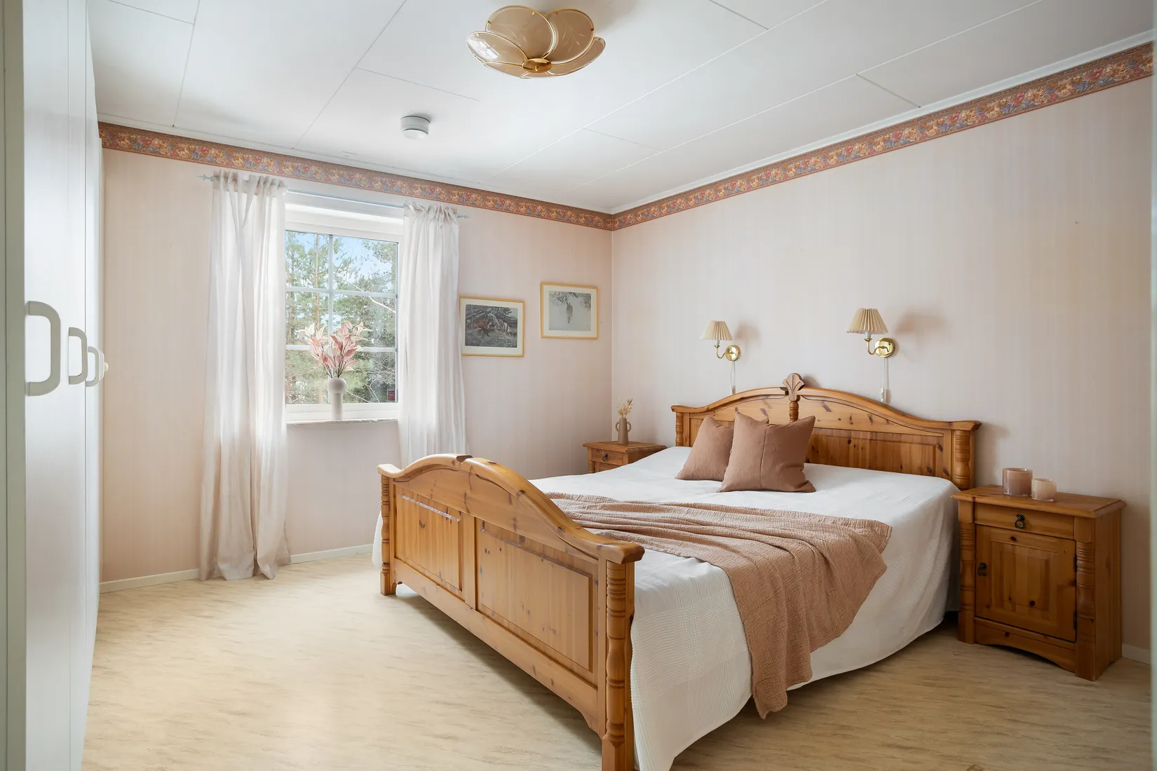 Villa, Nunnavägen 6, Skokloster/Slottsskogen, Håbo