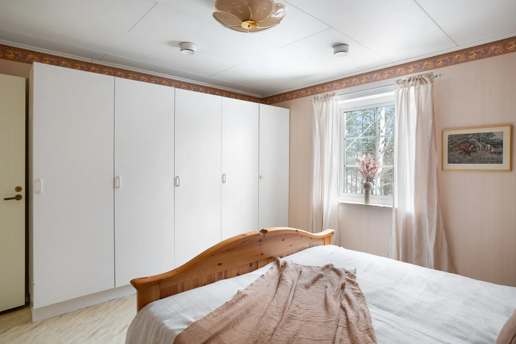 Villa, Nunnavägen 6, Skokloster/Slottsskogen, Håbo