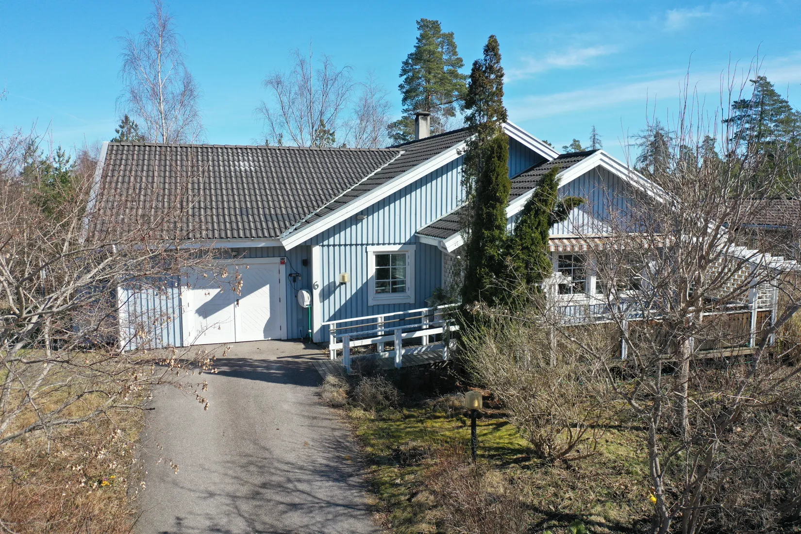 Villa, Nunnavägen 6, Skokloster/Slottsskogen, Håbo