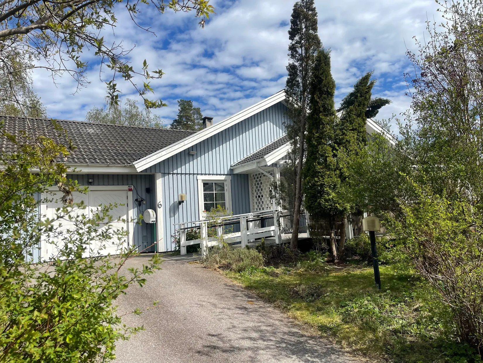 Villa, Nunnavägen 6, Skokloster/Slottsskogen, Håbo