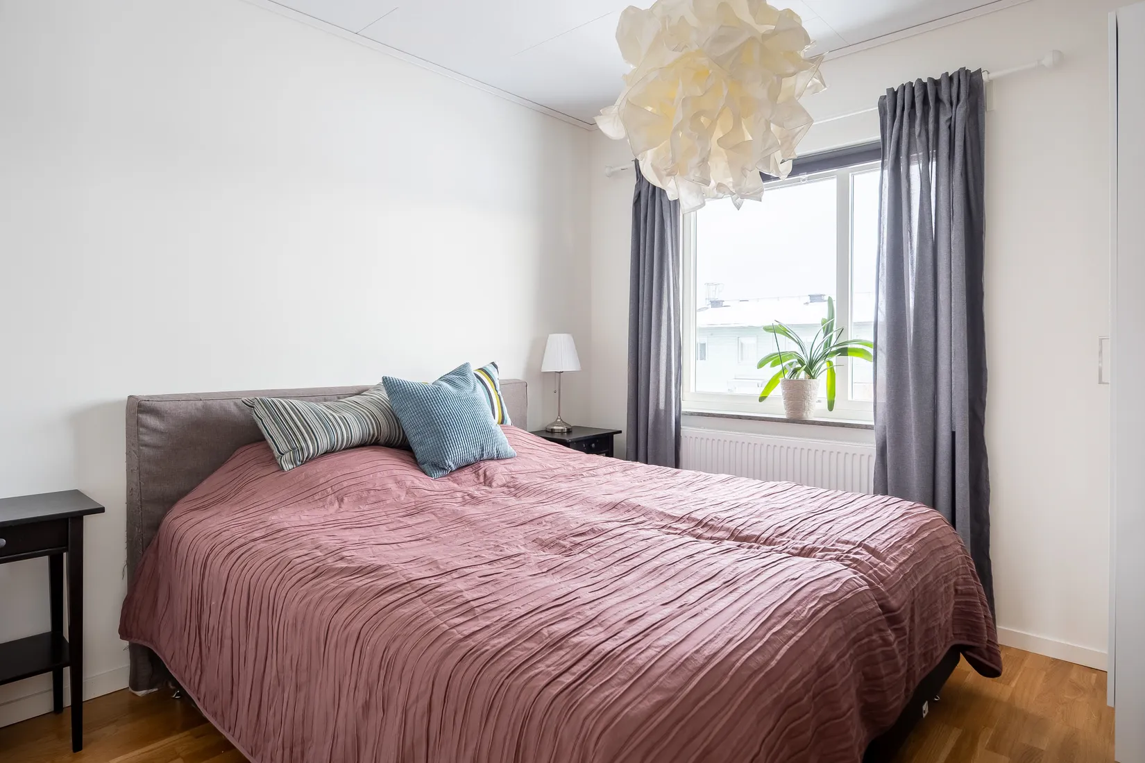 Bostadsrätt, Radhus, Hägnadsgatan 17A, Trädgårdsstaden, Skövde